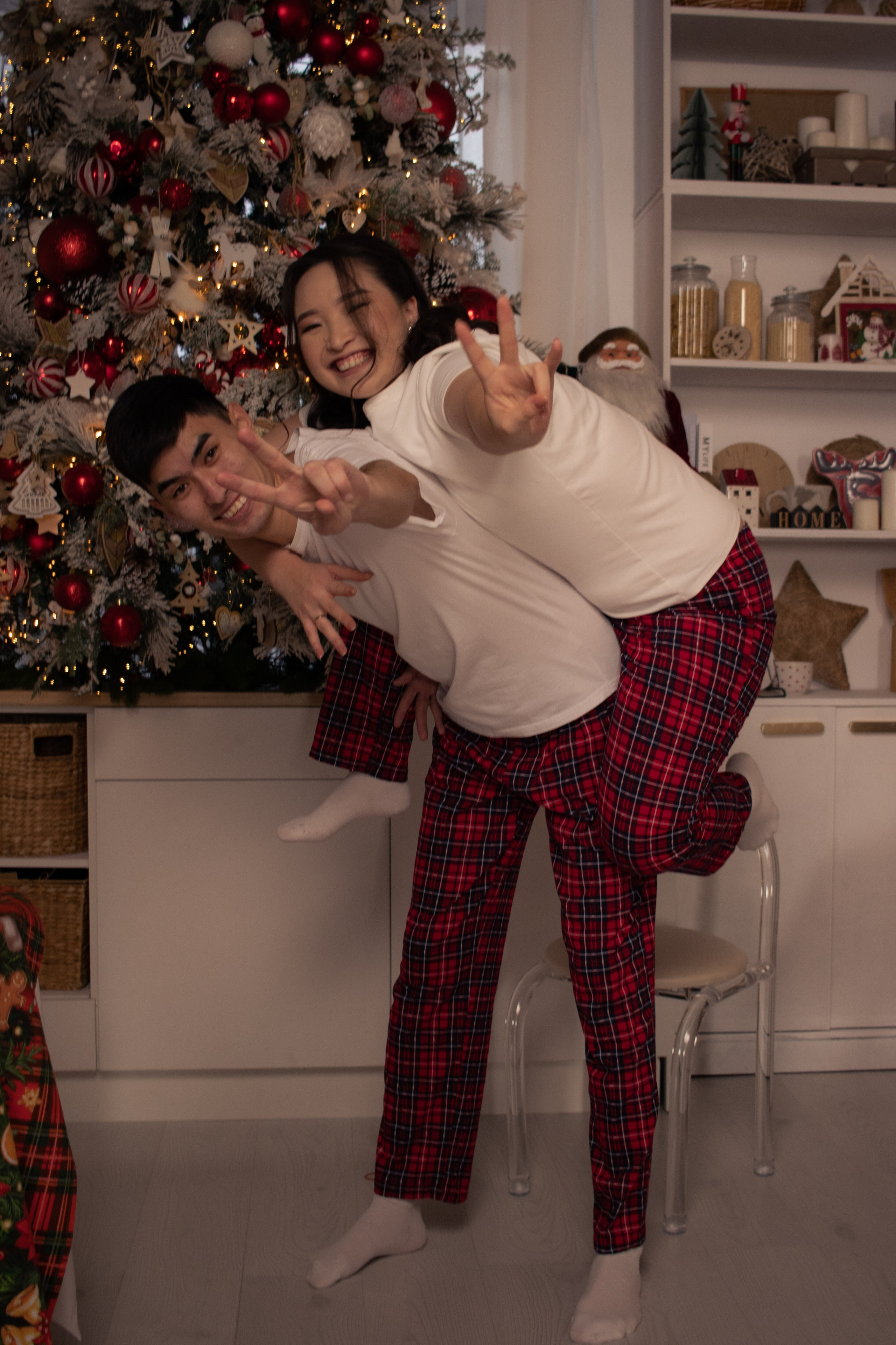 Студийная фотосессия. Фотограф в Астане, индивидуальная, семейная, домашняя фотосессия