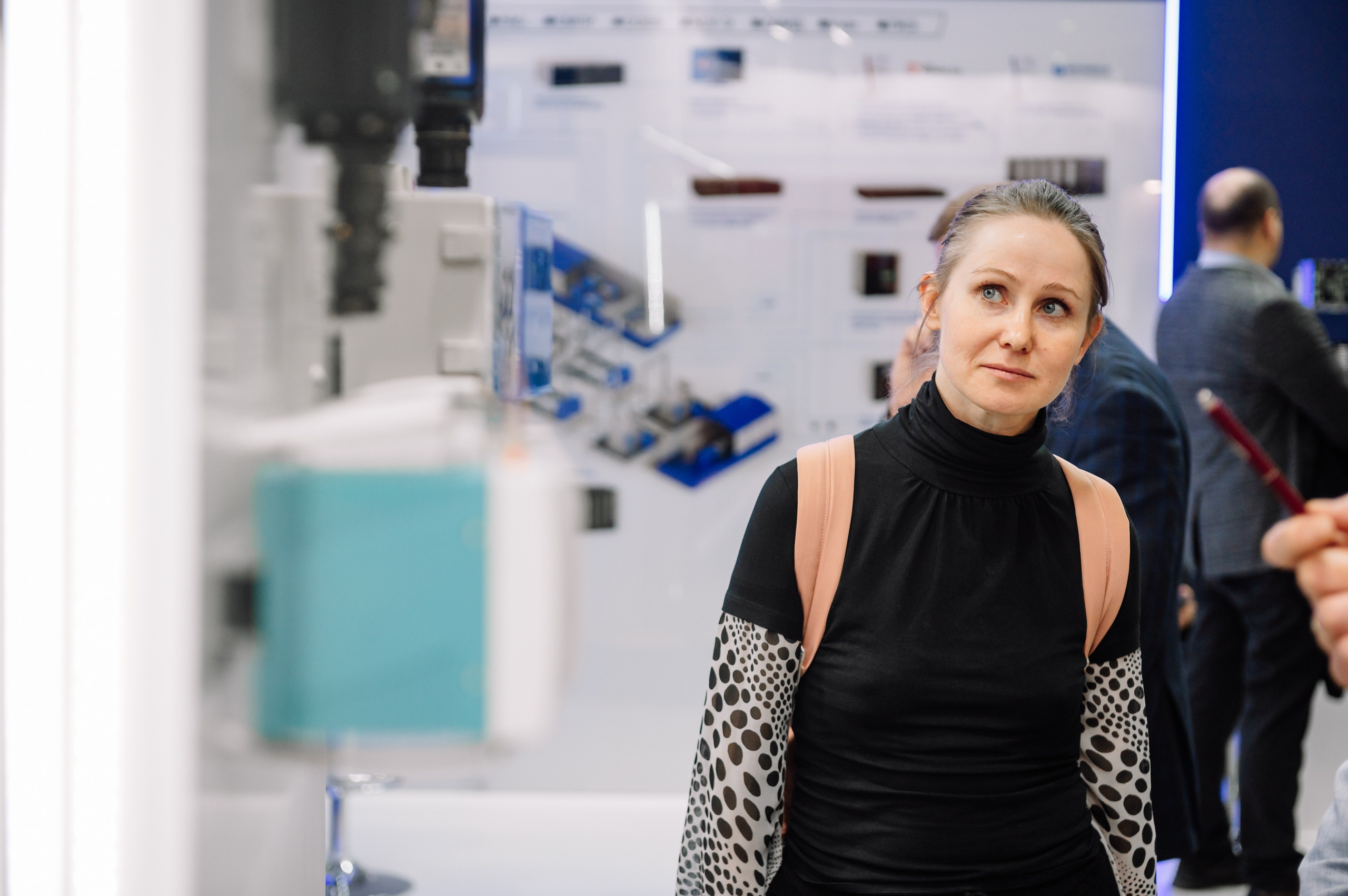 Аналитприбор на выставке Нефтегаз-24. Репортажный фотограф в Москве и по всему миру Степанова Юлия