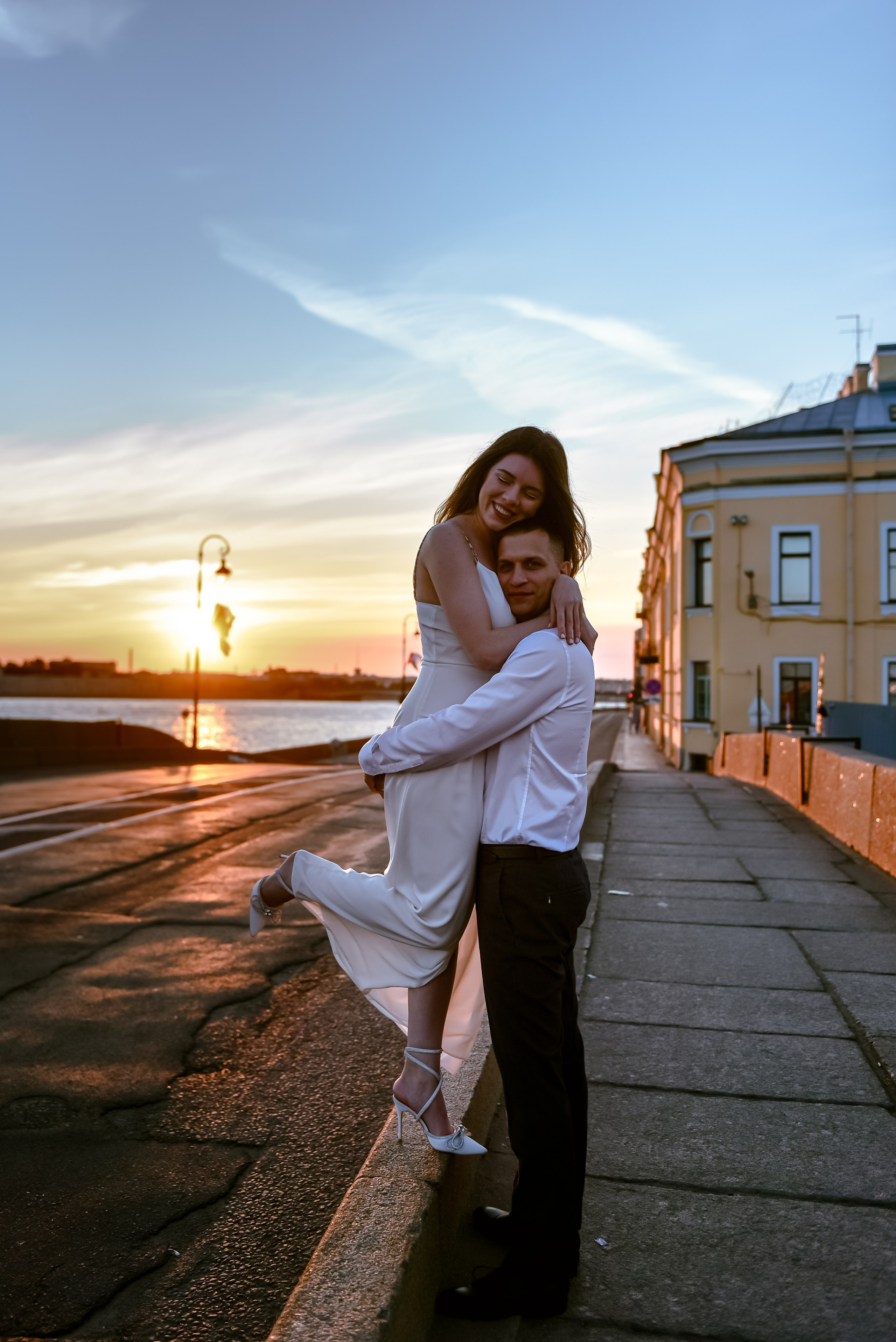 Лавстори. Анастасия Петрович фотограф, фотокорреспондент в Москве и Санкт-Петербурге. Фотосъёмка репортажа, мероприятия, корпоративная съёмка, контент