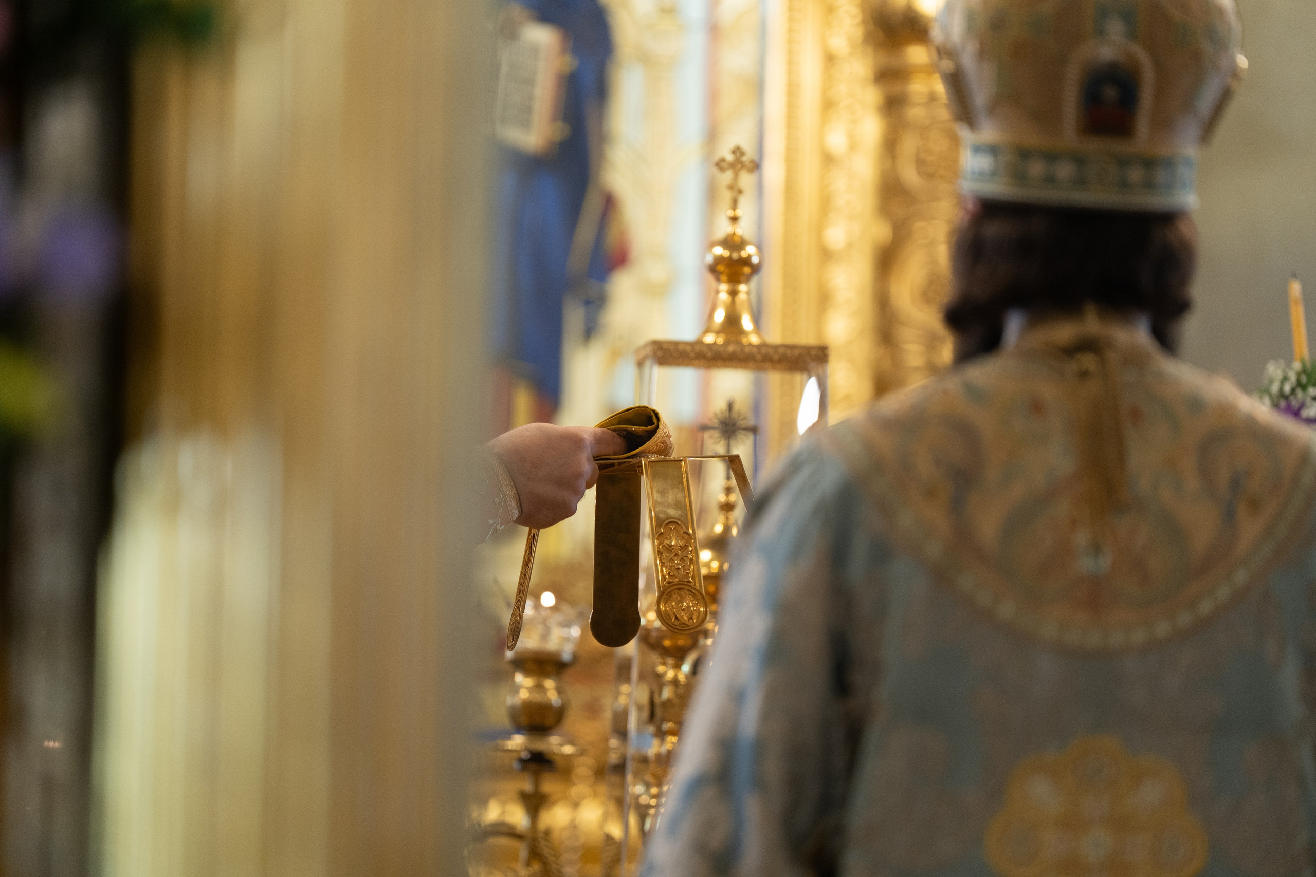 БОГОСЛУЖЕНИЯ. Фотограф Елена Лунева