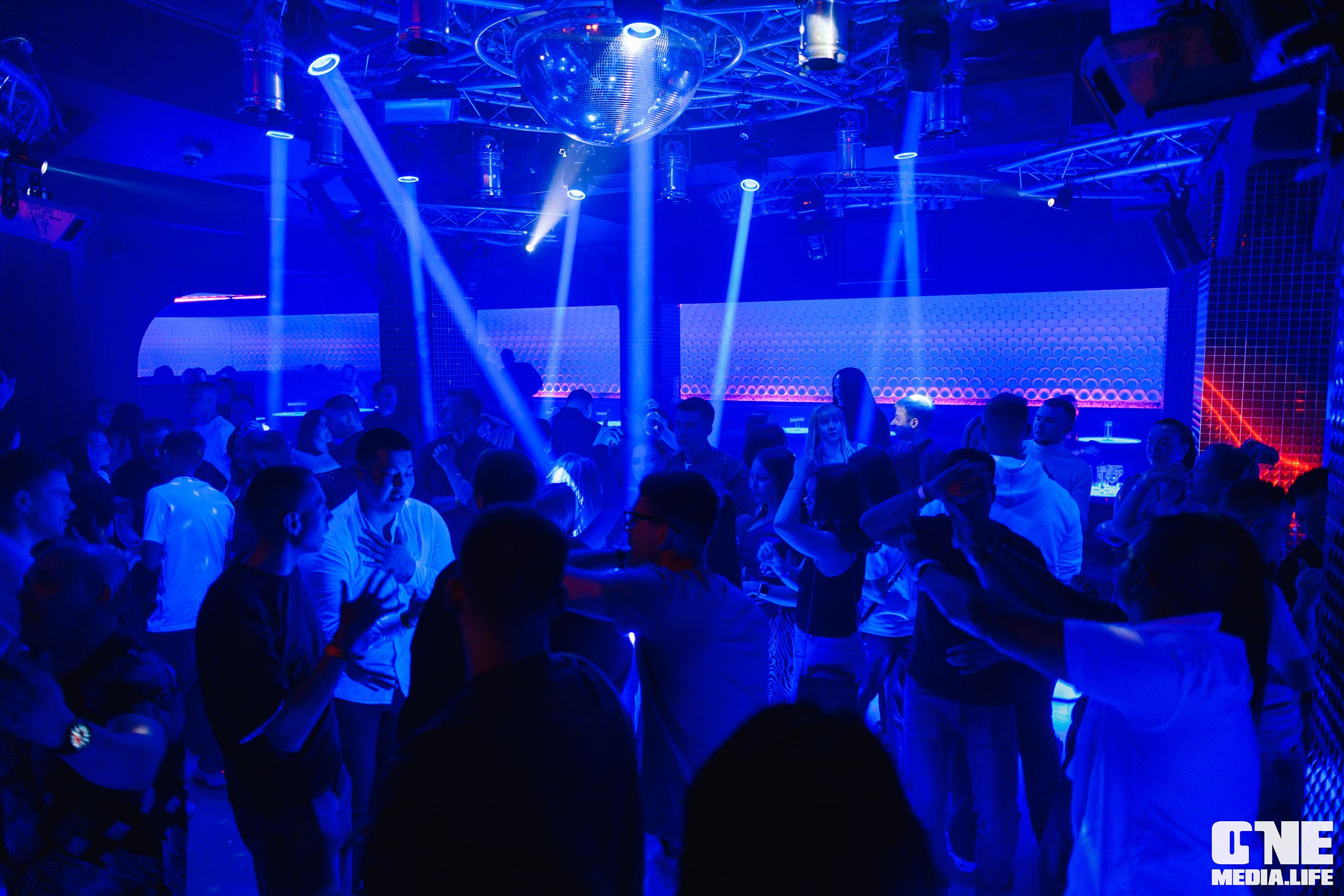 Фоторепортаж из РК Планета. One Media Life: фоторепортажи, фотоотчеты с мероприятий и заведений