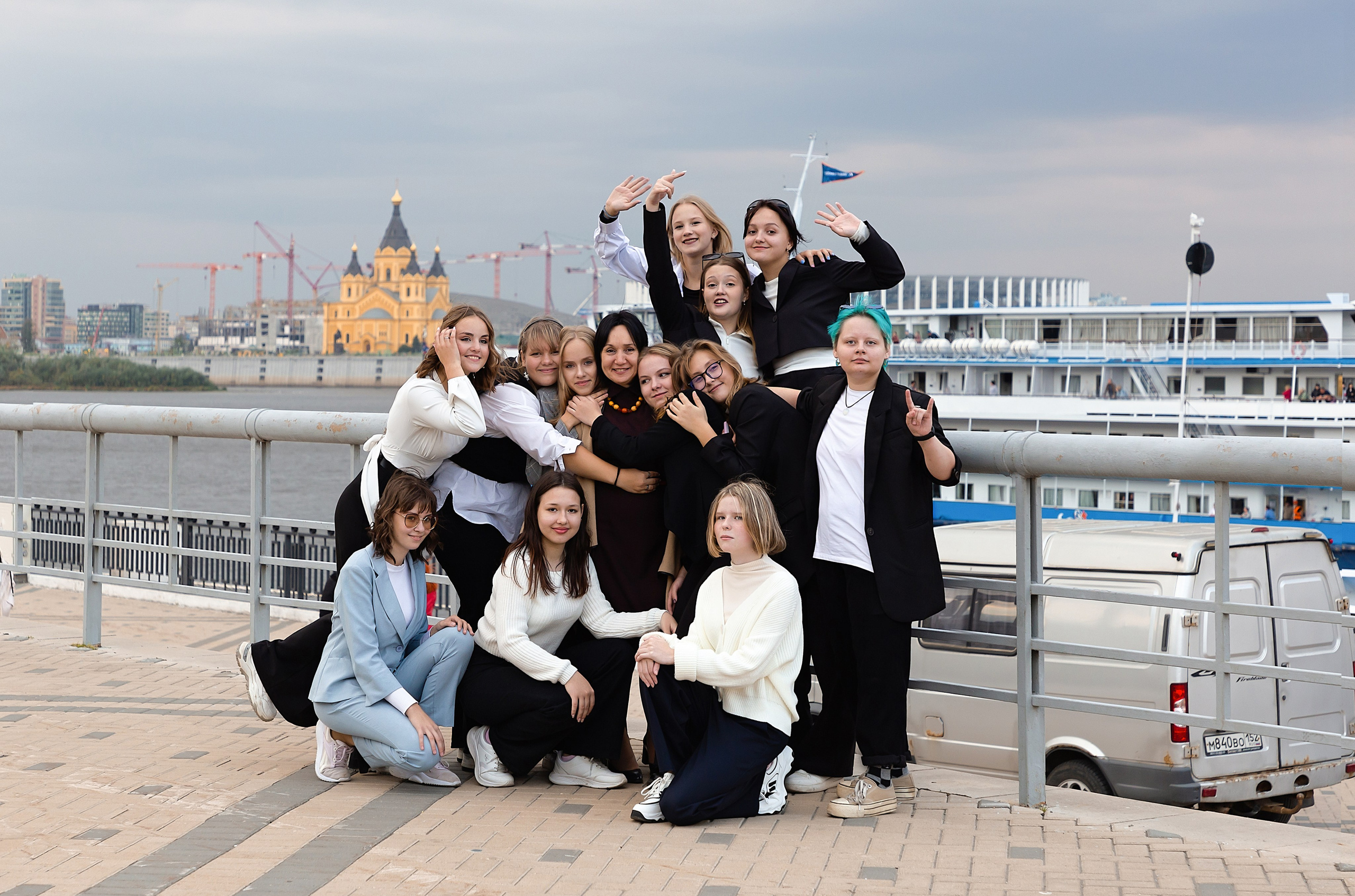 Съёмка в городе. Выпускные альбомы «Эврика» в Нижнем Новгороде