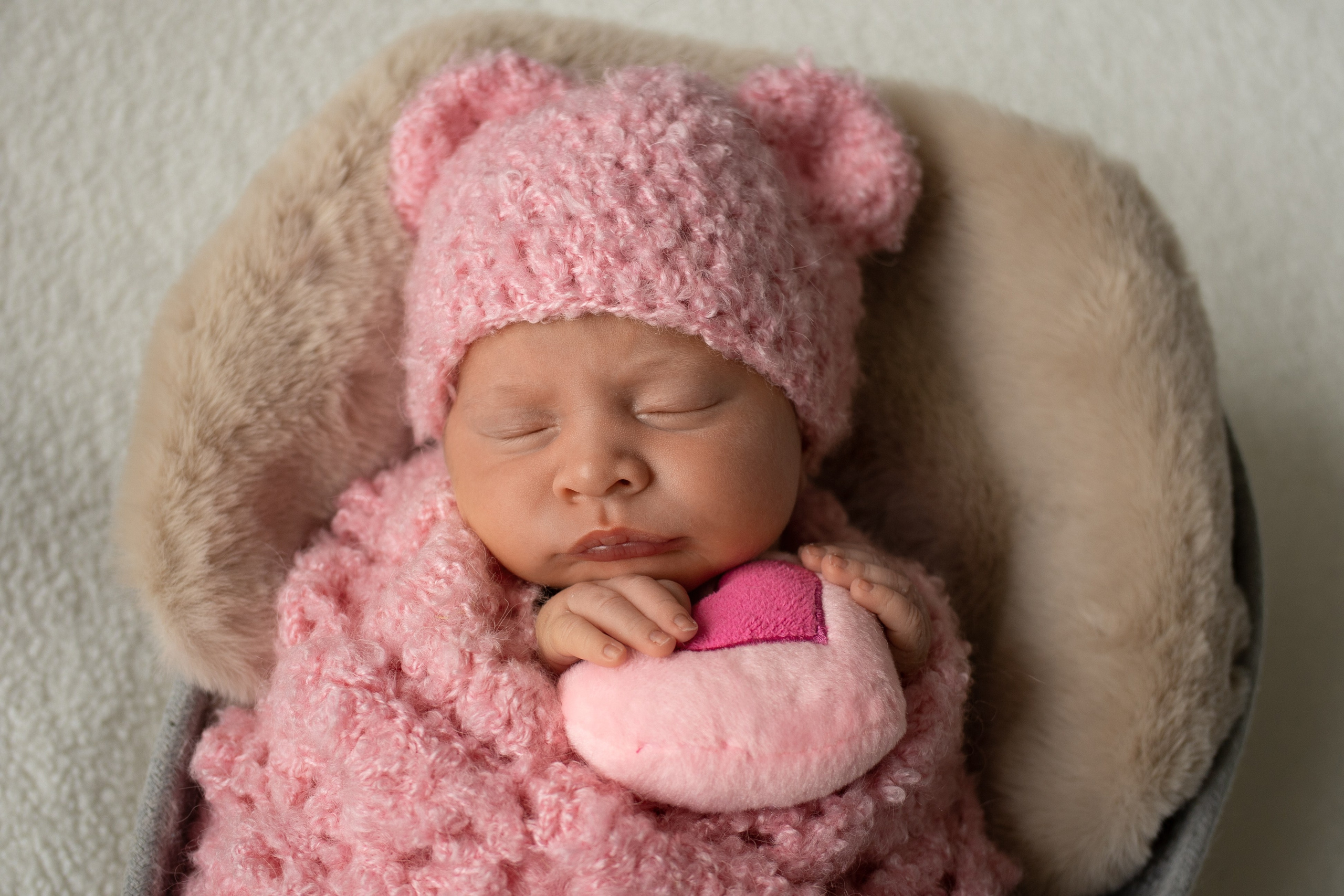 Новорожденные. Фотограф новорожденных в Екатеринбурге
