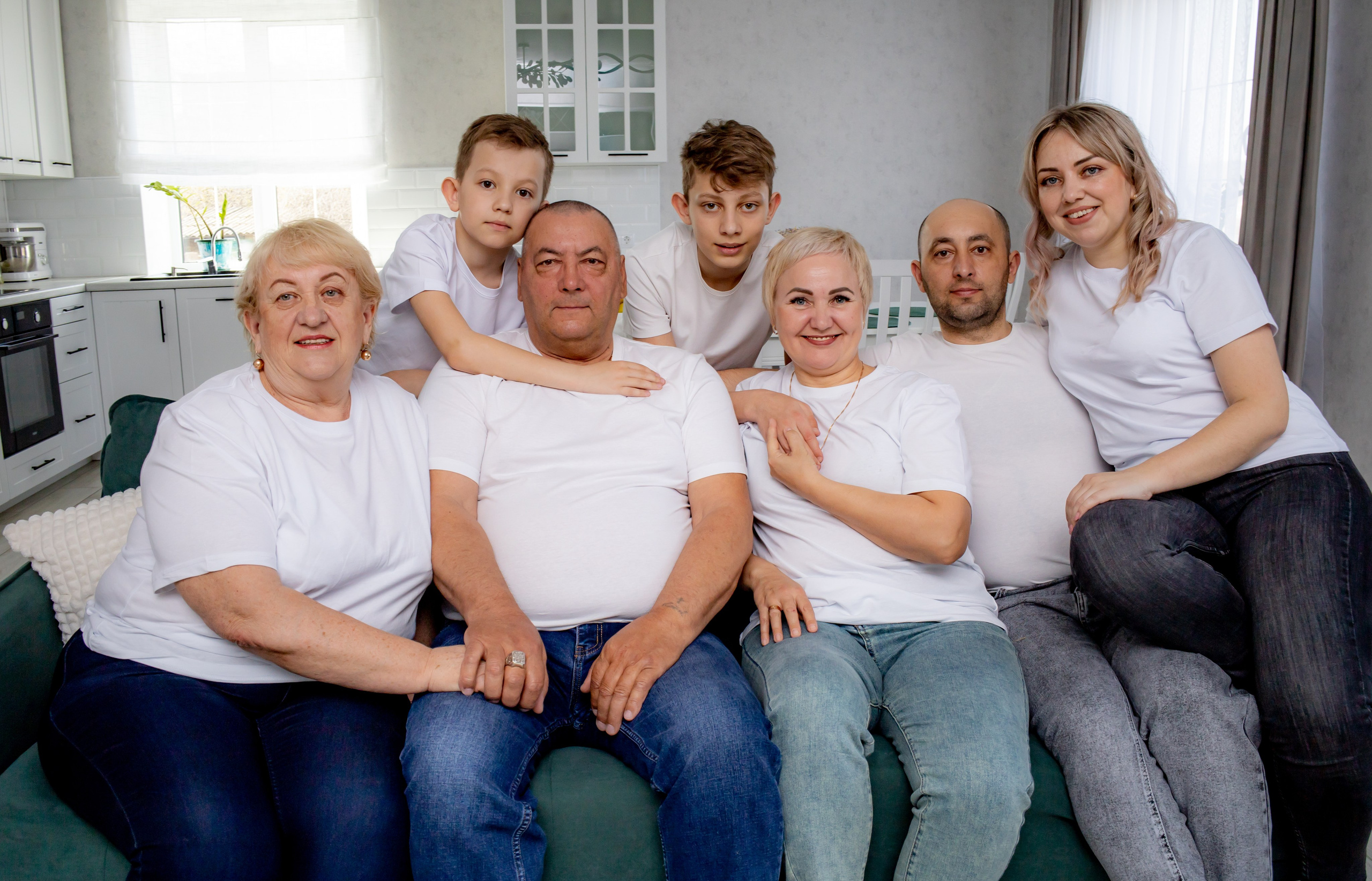 Семейная фотосессия выездная. Фотограф новорожденных в Екатеринбурге