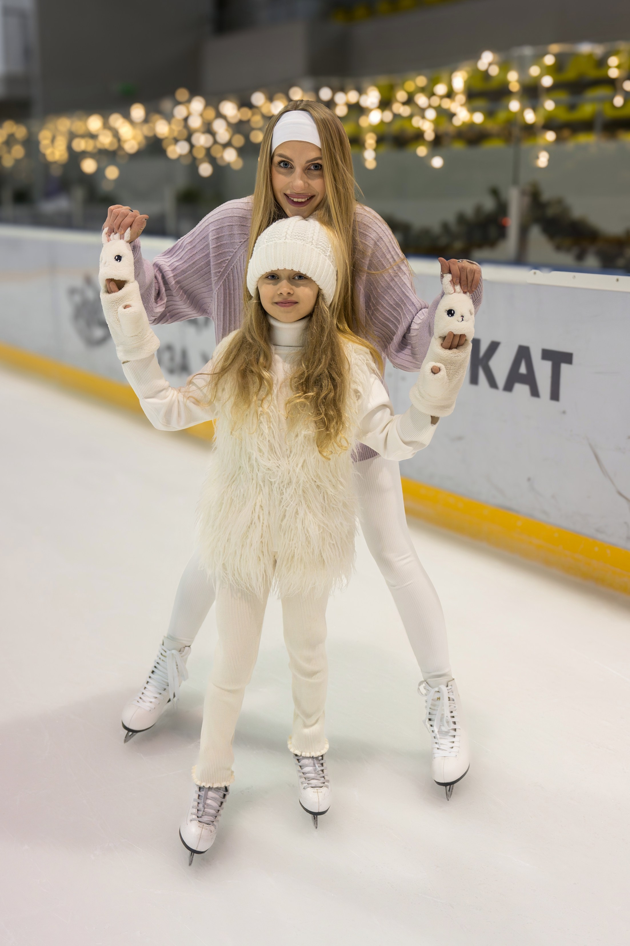 Контент съемка на катке для курорта Роза Хутор. Репортажный фотограф в Красной Поляне и Сочи Павлюченко Екатерина