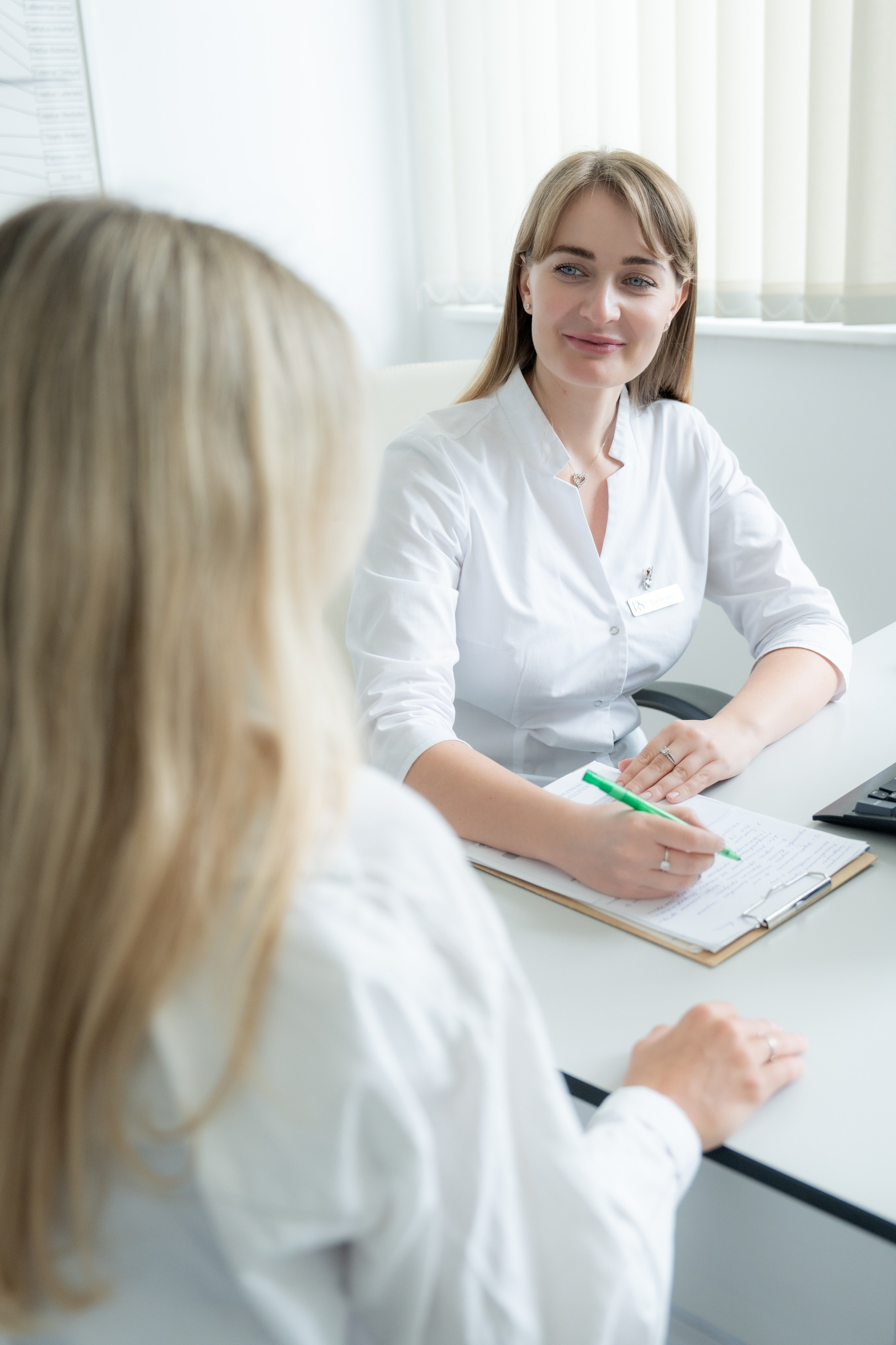 Контент съемка для медицинского центра в отеле Rosa Springs. Репортажный фотограф в Красной Поляне и Сочи Павлюченко Екатерина