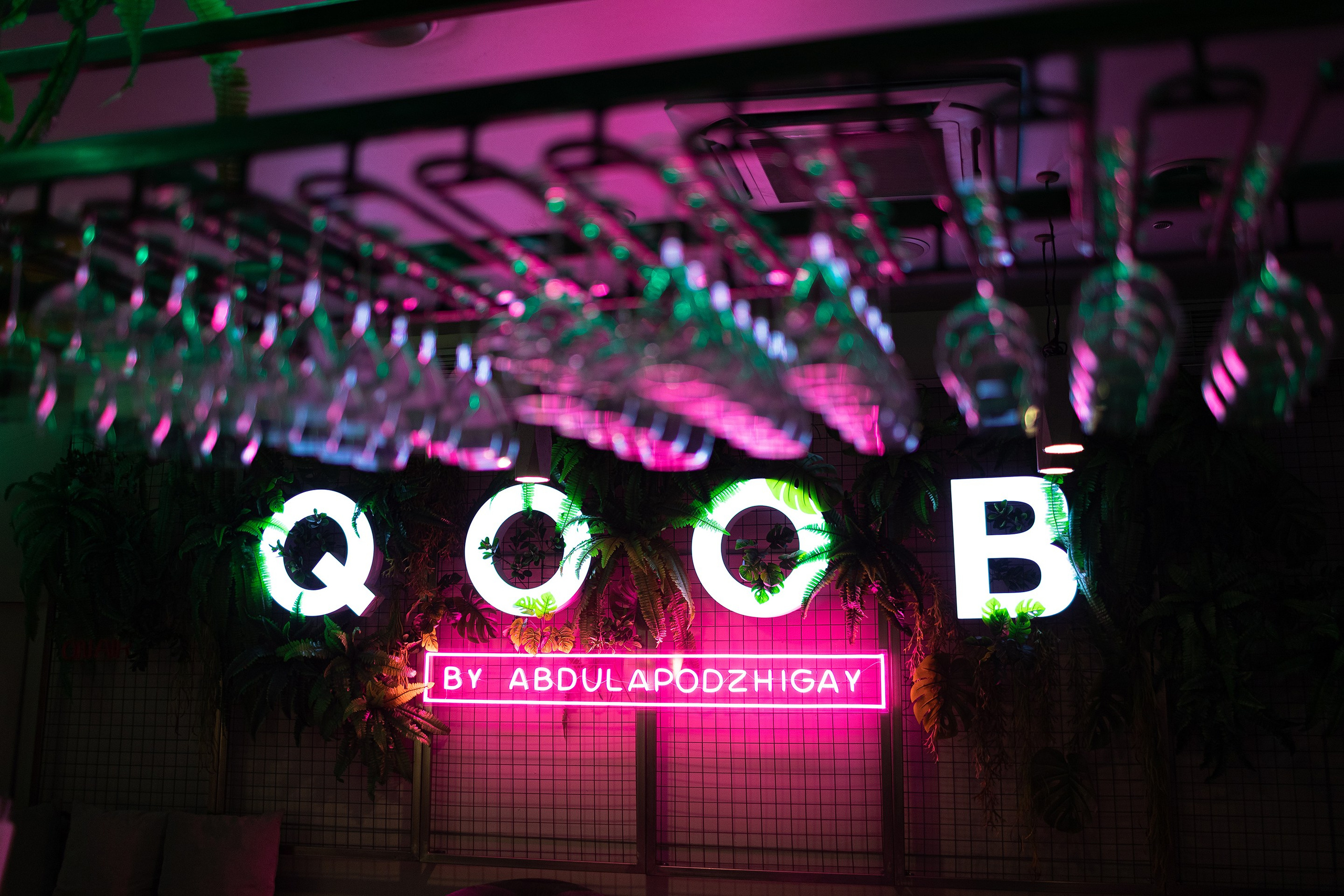 QOOB. Профессиональный фотограф в Новосибирске