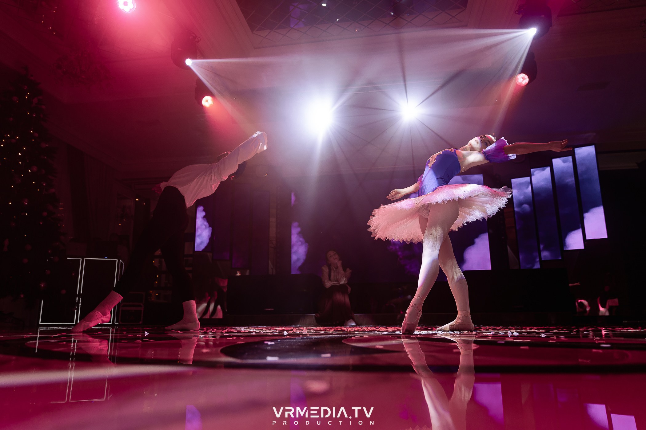 Новогодний вечер в ресторане «Лазурный Берег»