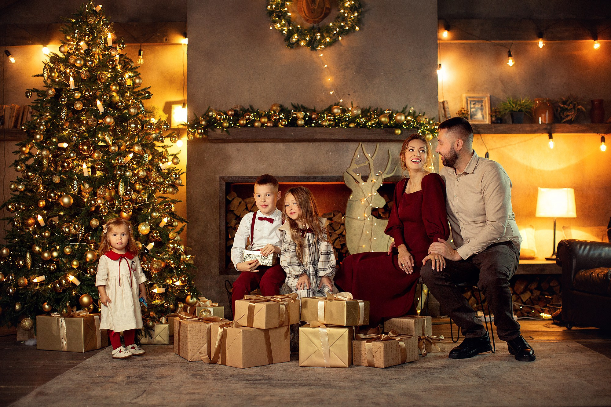 Новогодняя праздничная Фотосессия в студии. Семейный фотограф Татьяна Надеждина | Москва, Московская область, Ярославль