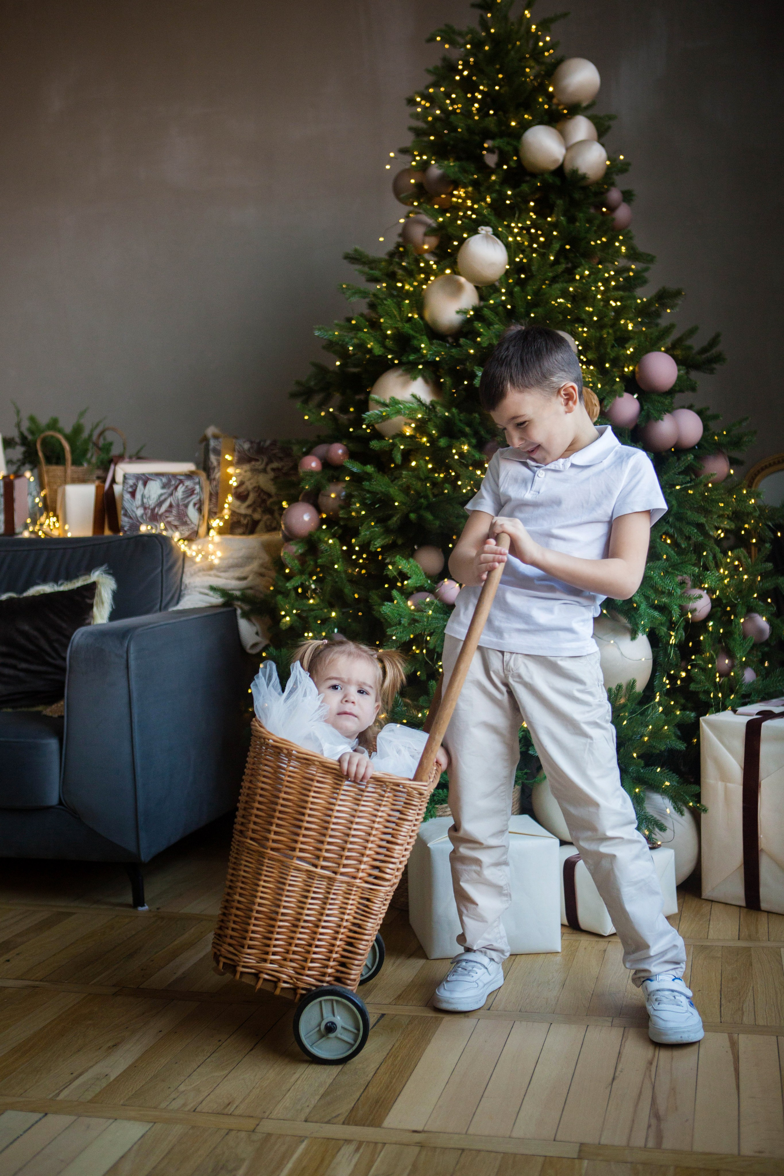 Фотостудия «Perfect», зал Паркет. Свадебный семейный и детский фотограф в Краснодаре Карина Федоровская