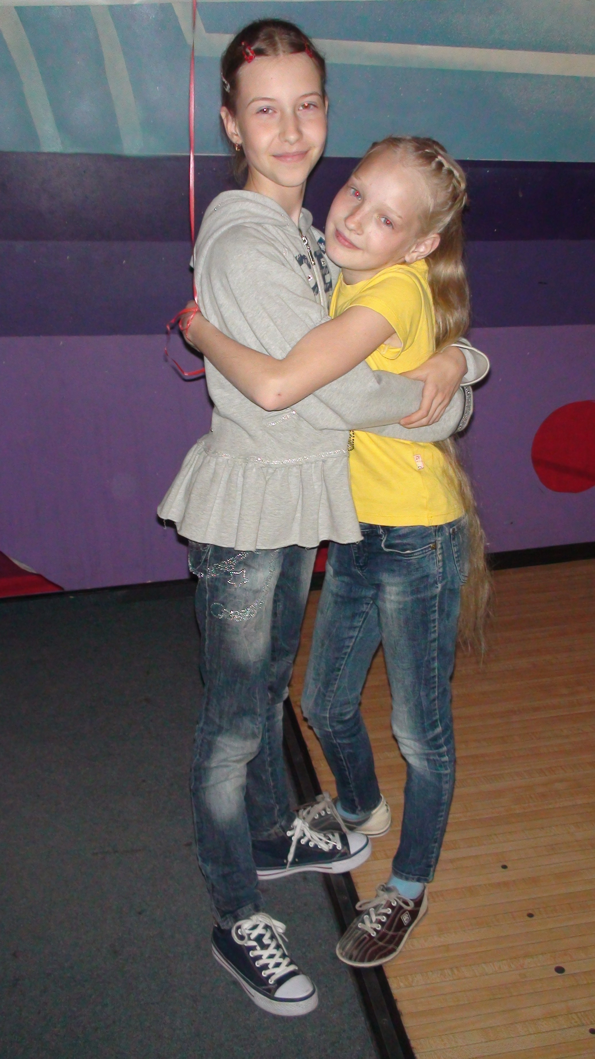 Оля ДР 12 лет Боулинг 27.05.2012. Семейный, Свадебный фотограф СПБ Питер— Романова Екатерина