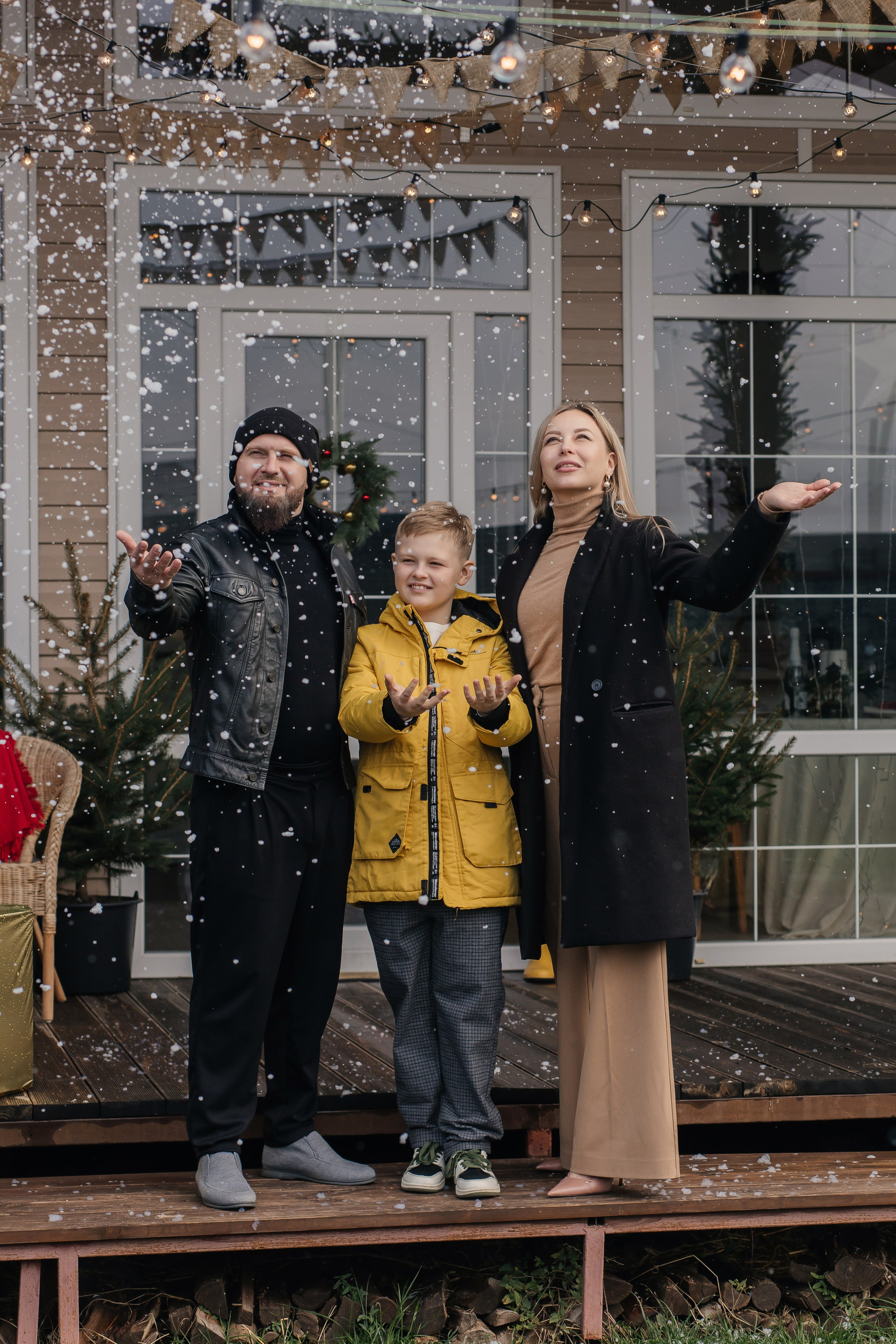 Дневная новогодняя семейная фотосессия. Свадебный фотограф в Ростове-на-Дону и Азове Малявка Анастасия