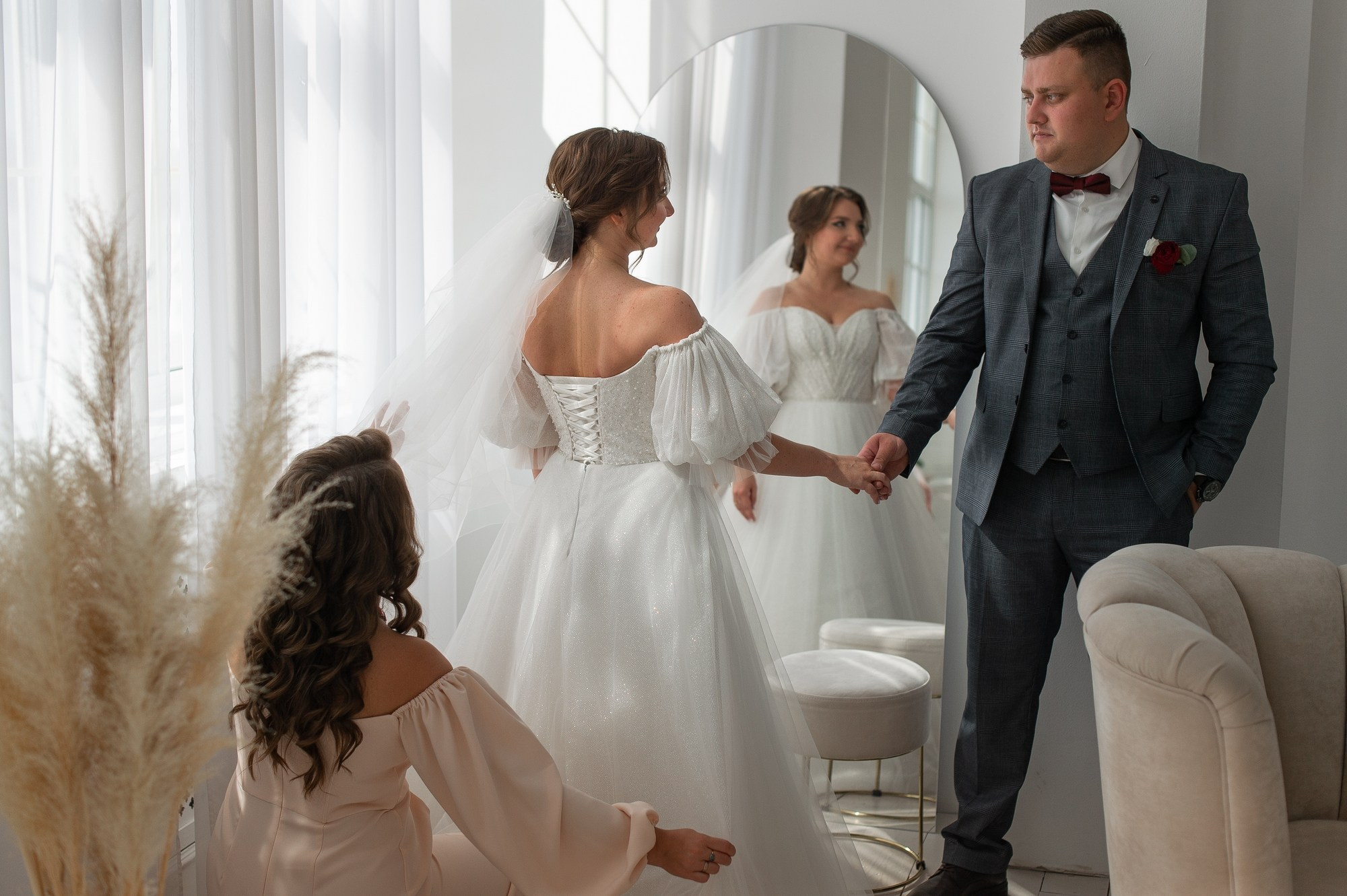 ЗАГС, парк и две студии. Свадебный и семейный фотограф в Омске Мормулев Михаил