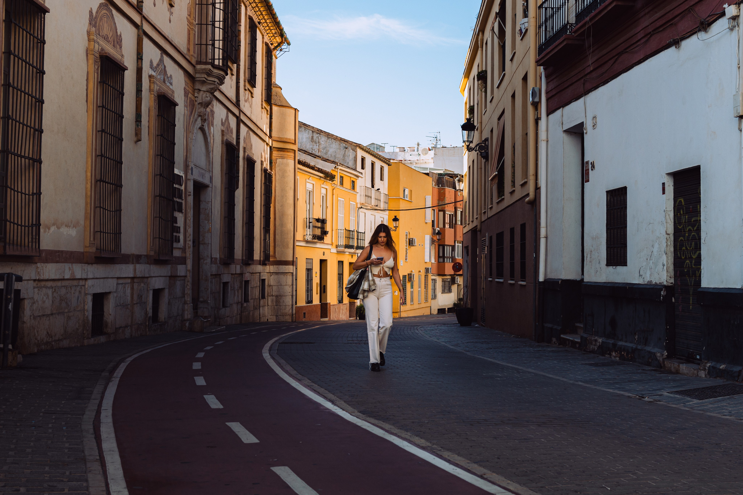 Street. Если ты на Земле — звони