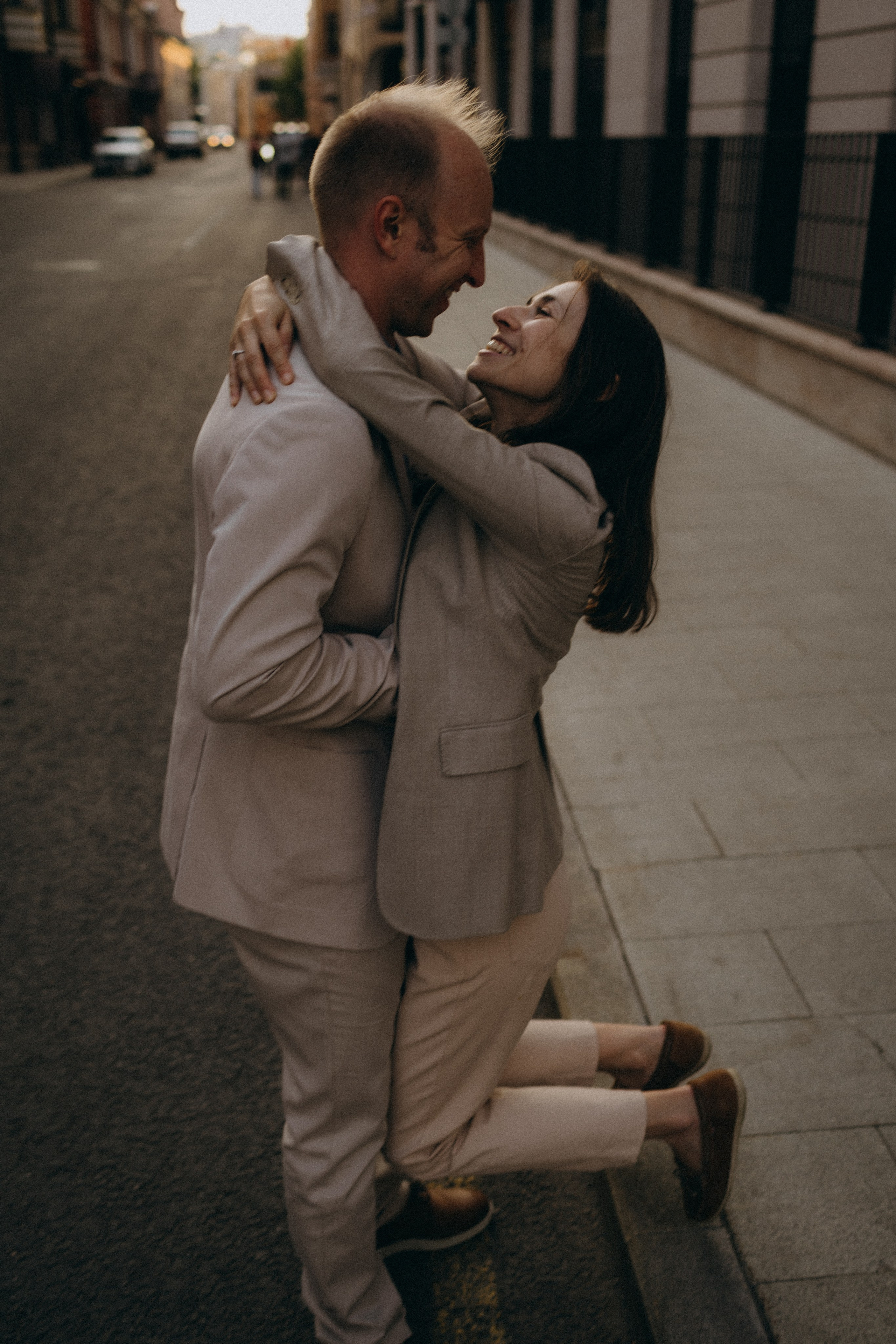 Прогулочная фотосессия влюбленных. Семейный фотограф в Москве и Люберцах Юлия Гуськова