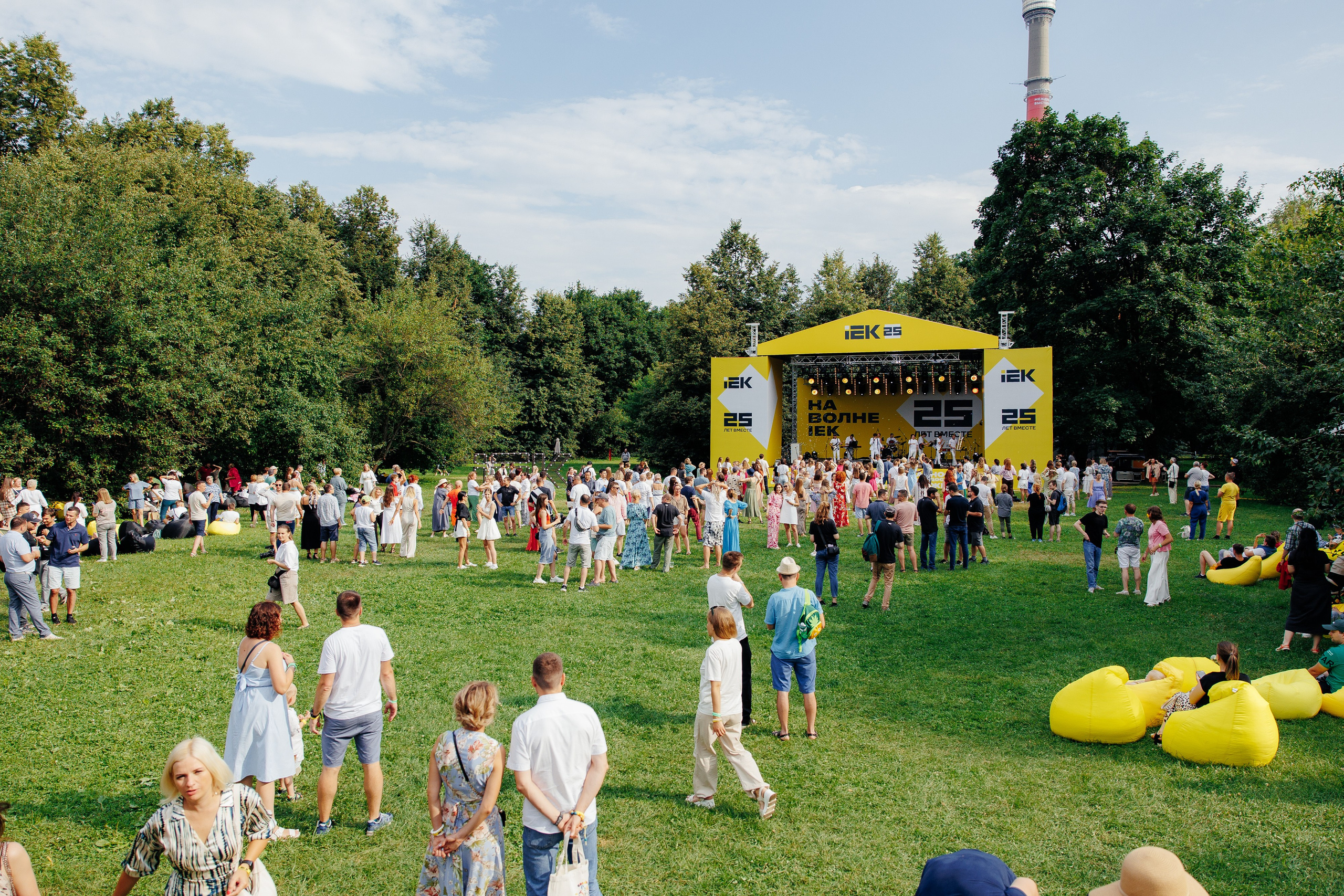 IEK 25 лет. Фотограф в Москве Алексей Виноградов