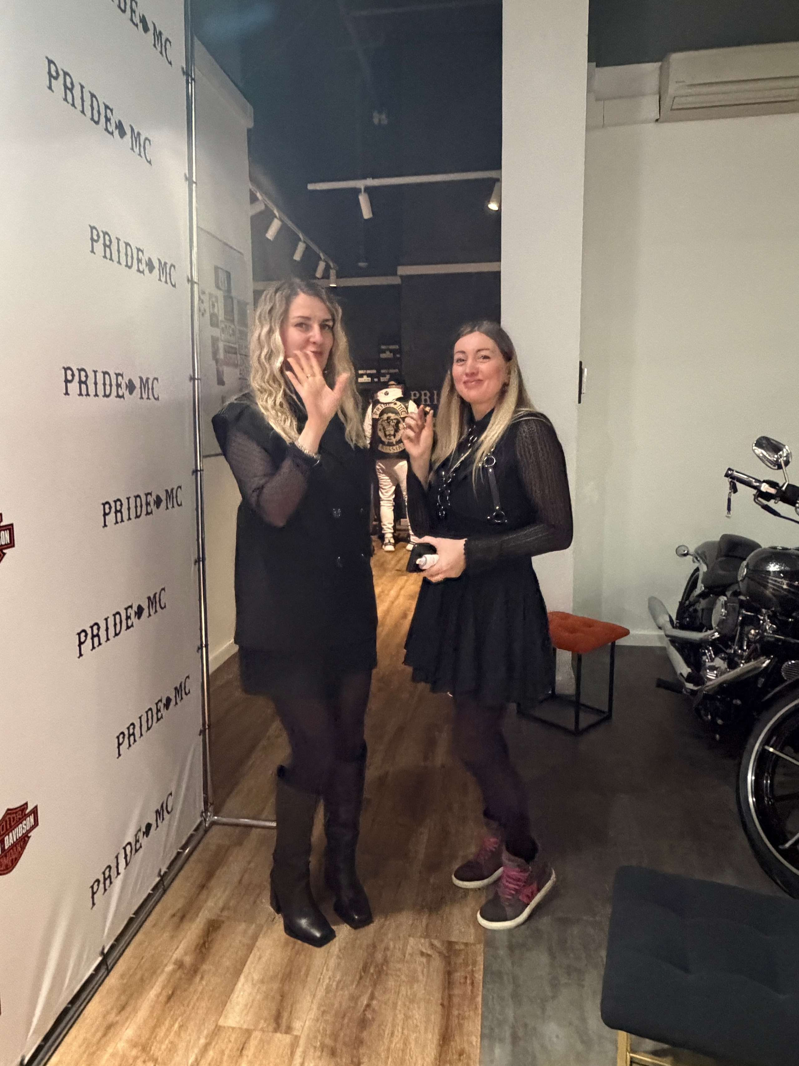 НОВЫЙ ГОД 2026. Hello Davidson, Москва. Только хорошие мотоциклы…