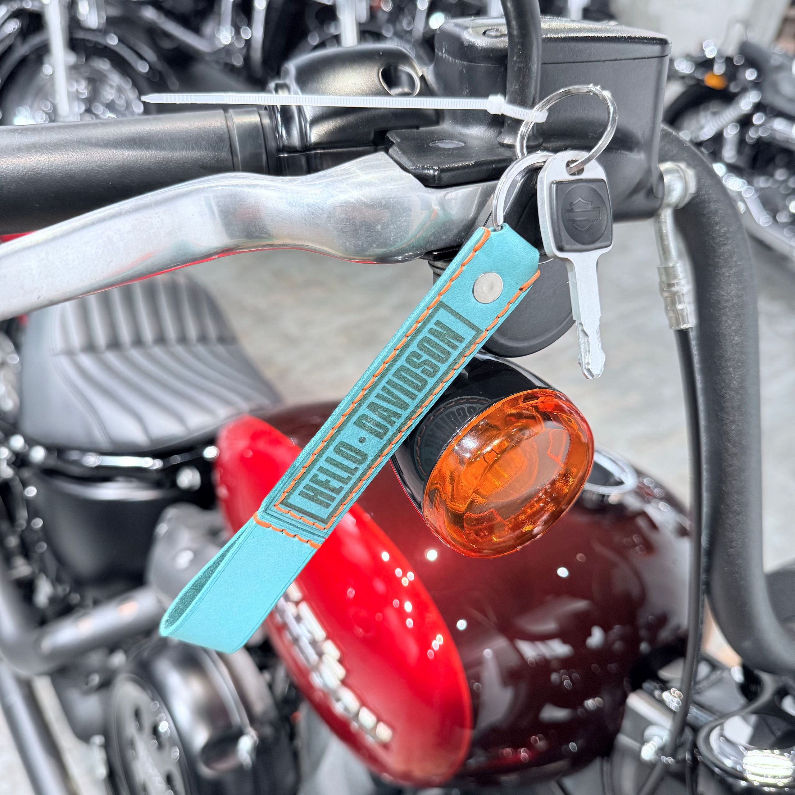 2017 Street Bob 107 ABS Red Pearl Brown. Hello Davidson, Москва. Только хорошие мотоциклы…
