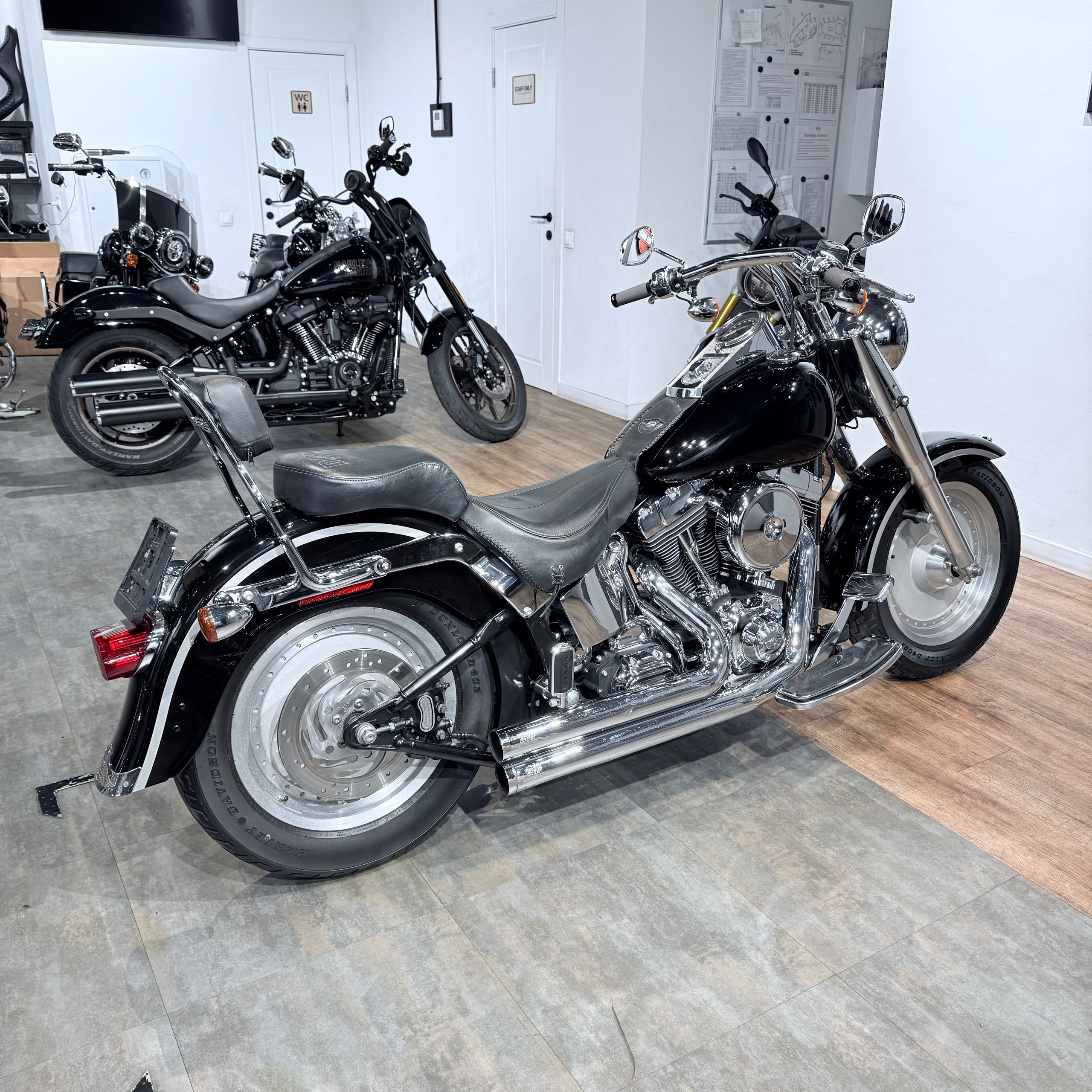 2003 Fat Boy Vivid Black 100 Years. Hello Davidson, Москва. Только хорошие мотоциклы…
