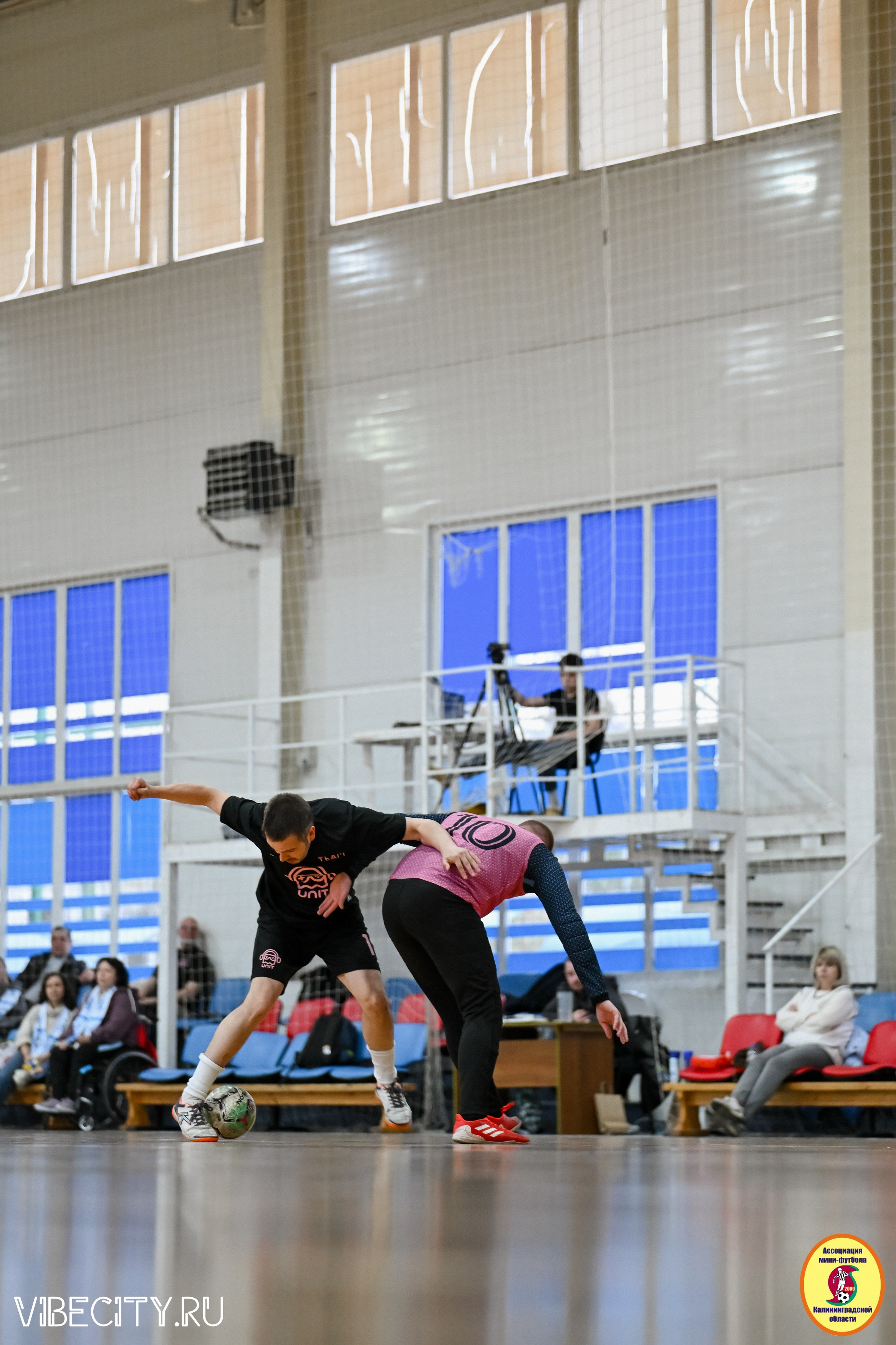 8 тур Корпоративной Бизнес-Лиги по футзалу. VIBECITY.RU Вайб Сити Ру Фоторепортажи Фотоотчеты Калининград