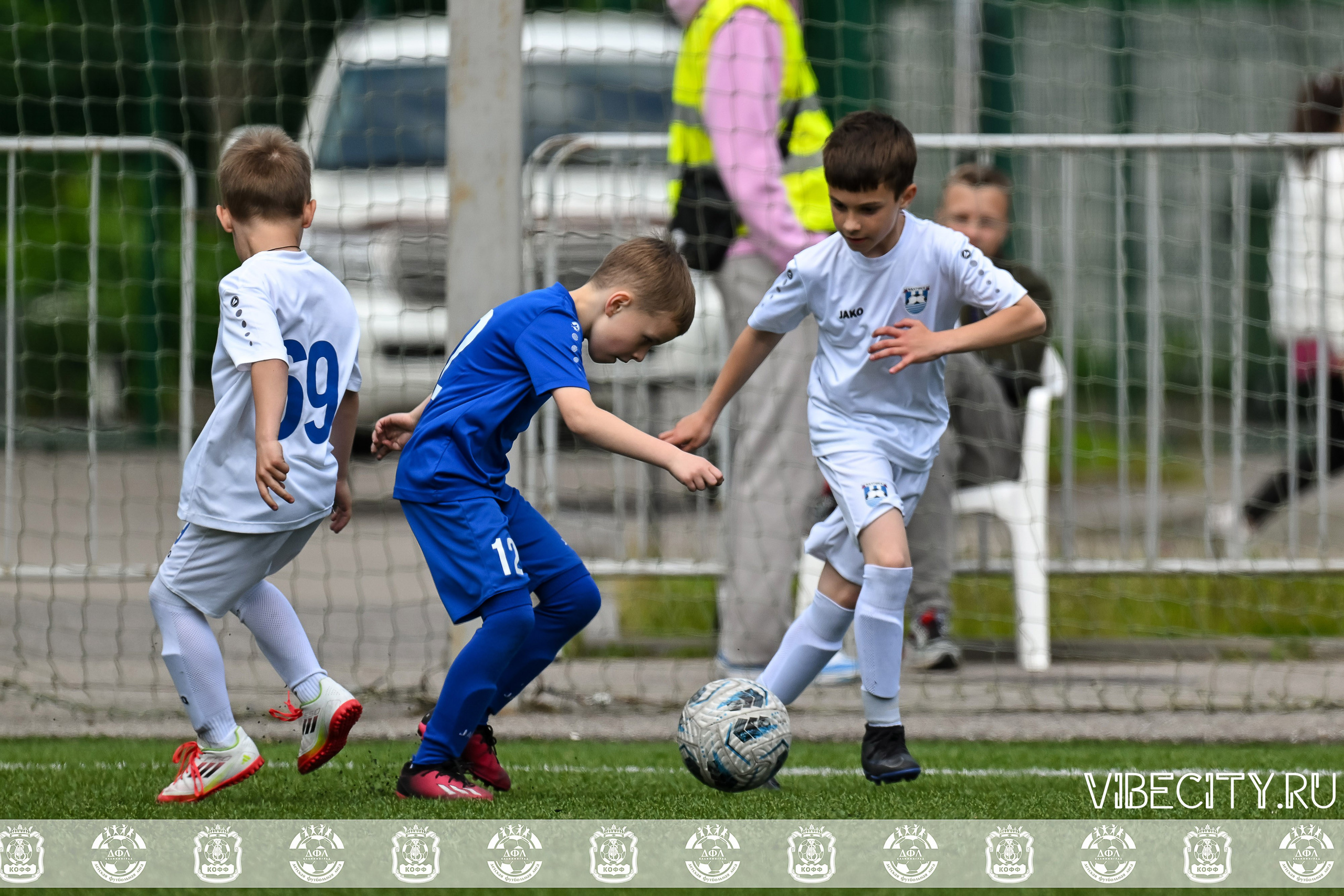 Большие Звезды светят Малым. VIBECITY.RU Вайб Сити Ру Фоторепортажи Фотоотчеты Калининград