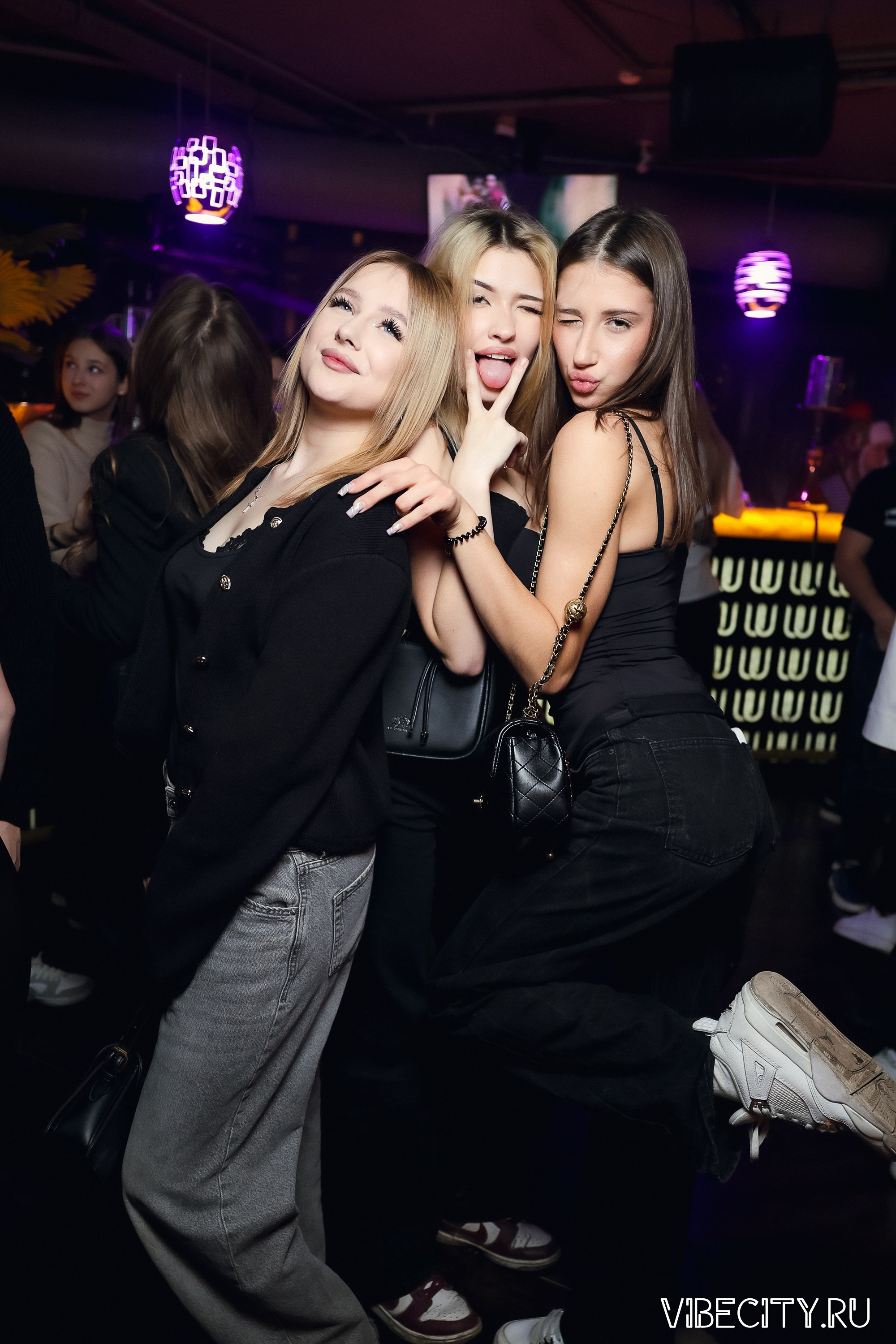 DOUBLE U. VIBECITY.RU Вайб Сити Ру Фоторепортажи Фотоотчеты Калининград