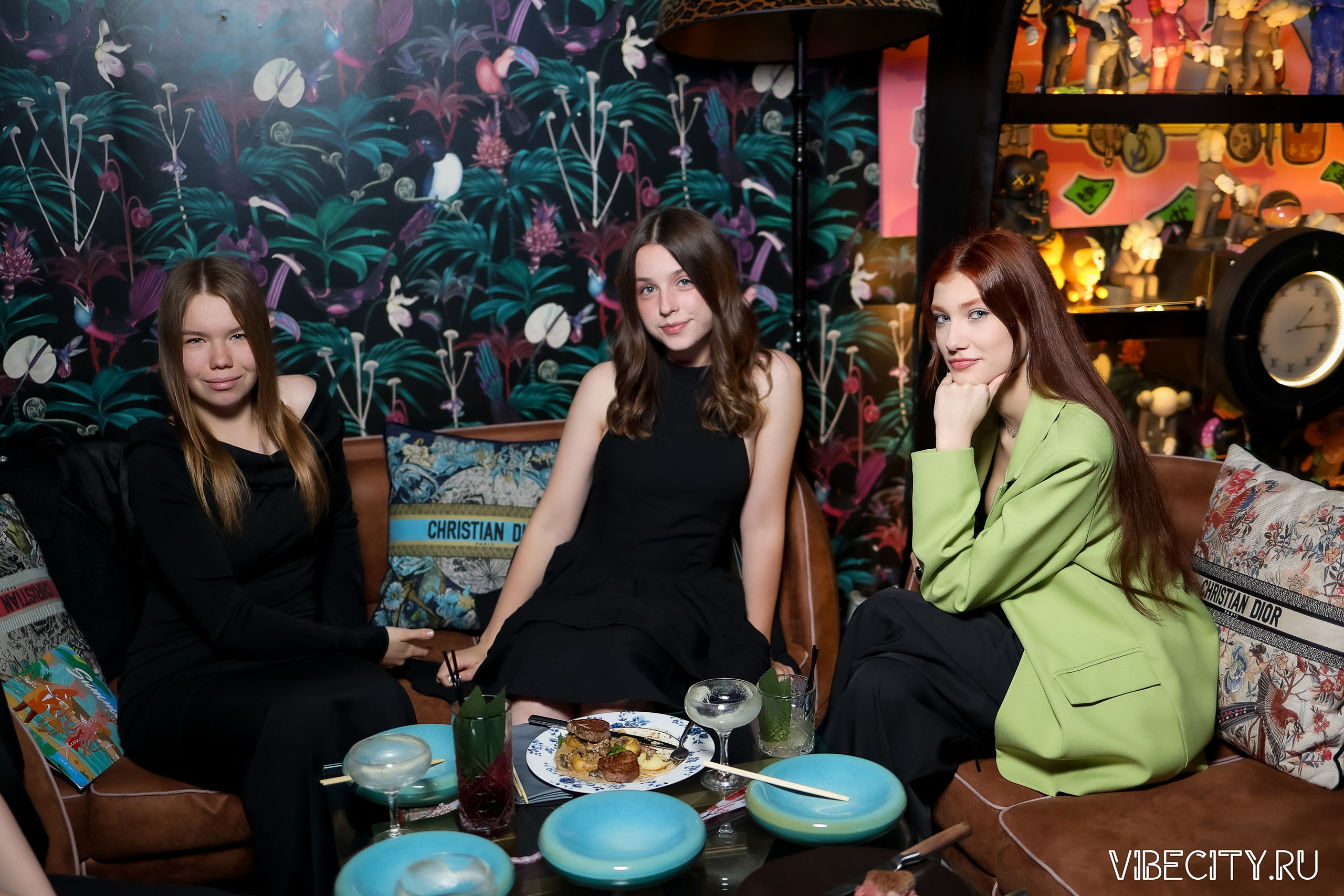 DOUBLE U. VIBECITY.RU Вайб Сити Ру Фоторепортажи Фотоотчеты Калининград