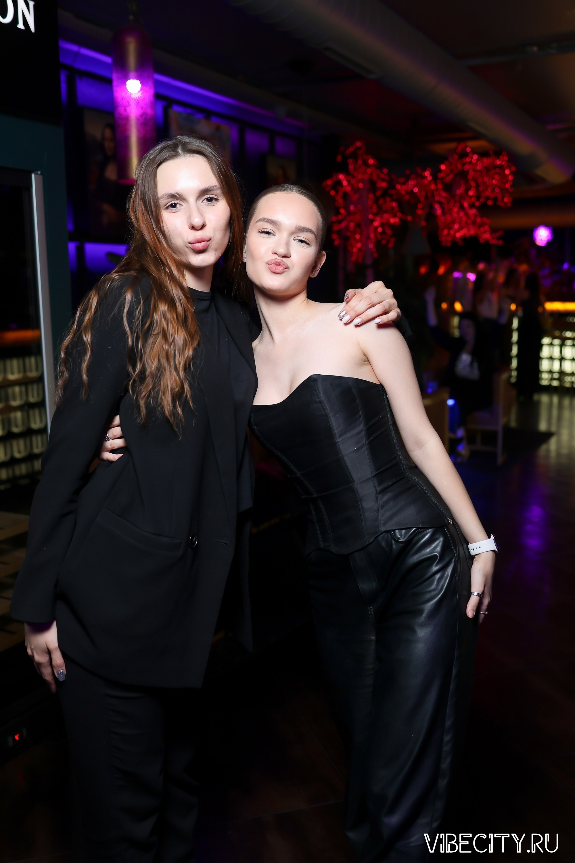 DOUBLE U. VIBECITY.RU Вайб Сити Ру Фоторепортажи Фотоотчеты Калининград