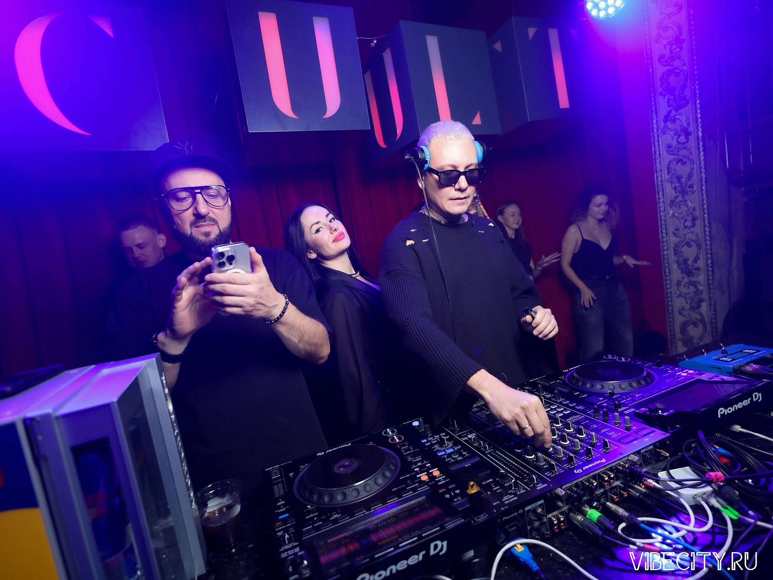 CULT. VIBECITY.RU Вайб Сити Ру Фоторепортажи Фотоотчеты Калининград