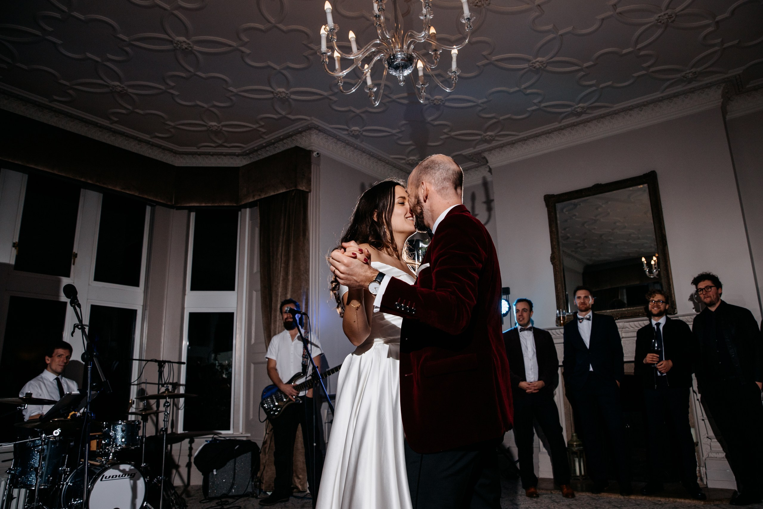 Hartsfield Manor Wedding. Moments Catchers — Wedding Photography & Video Duo in London