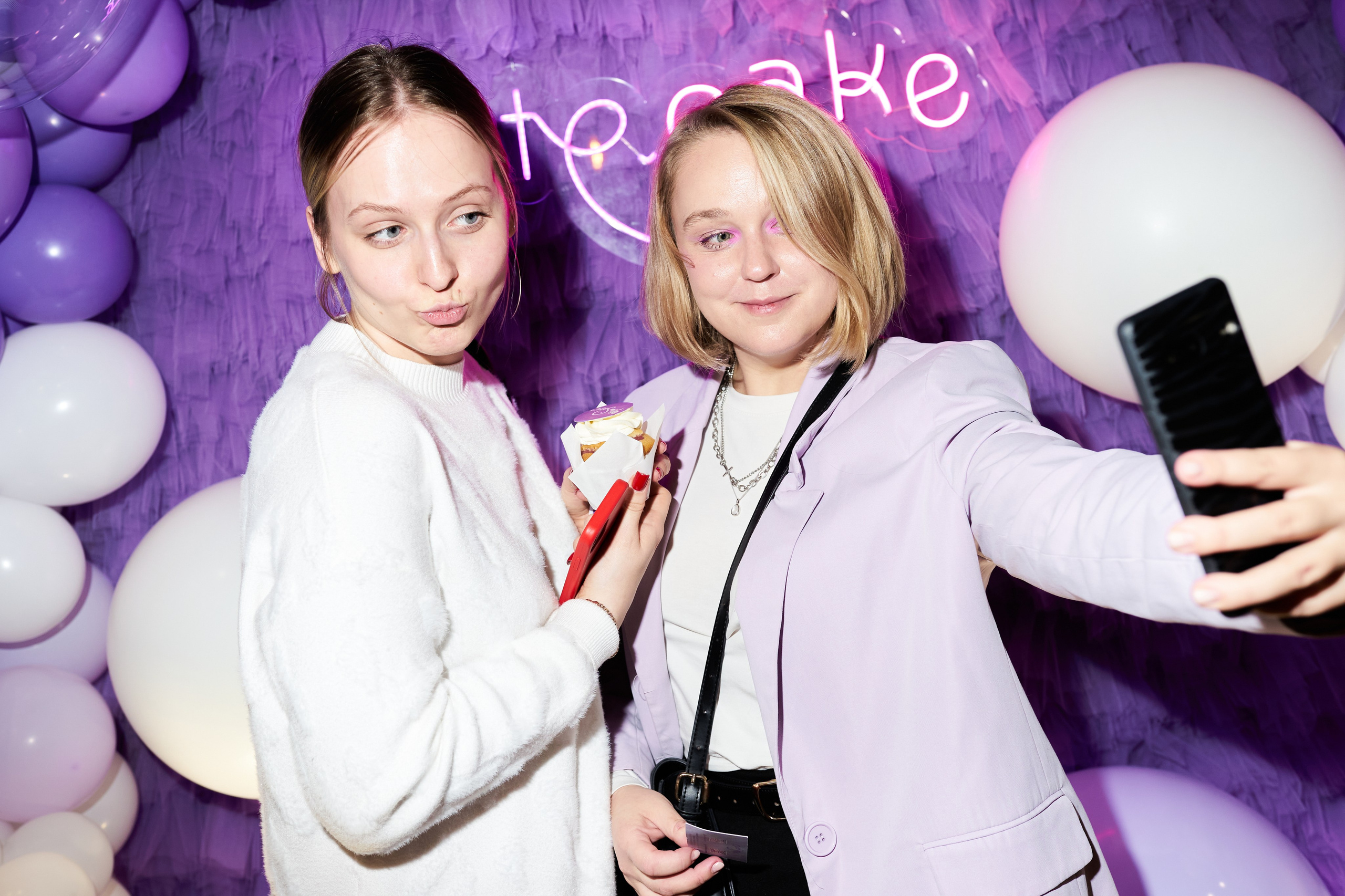 Cake Smile B-Day. Коммерческий и репортажный фотограф в Санкт-Петербурге — Туся Сушка