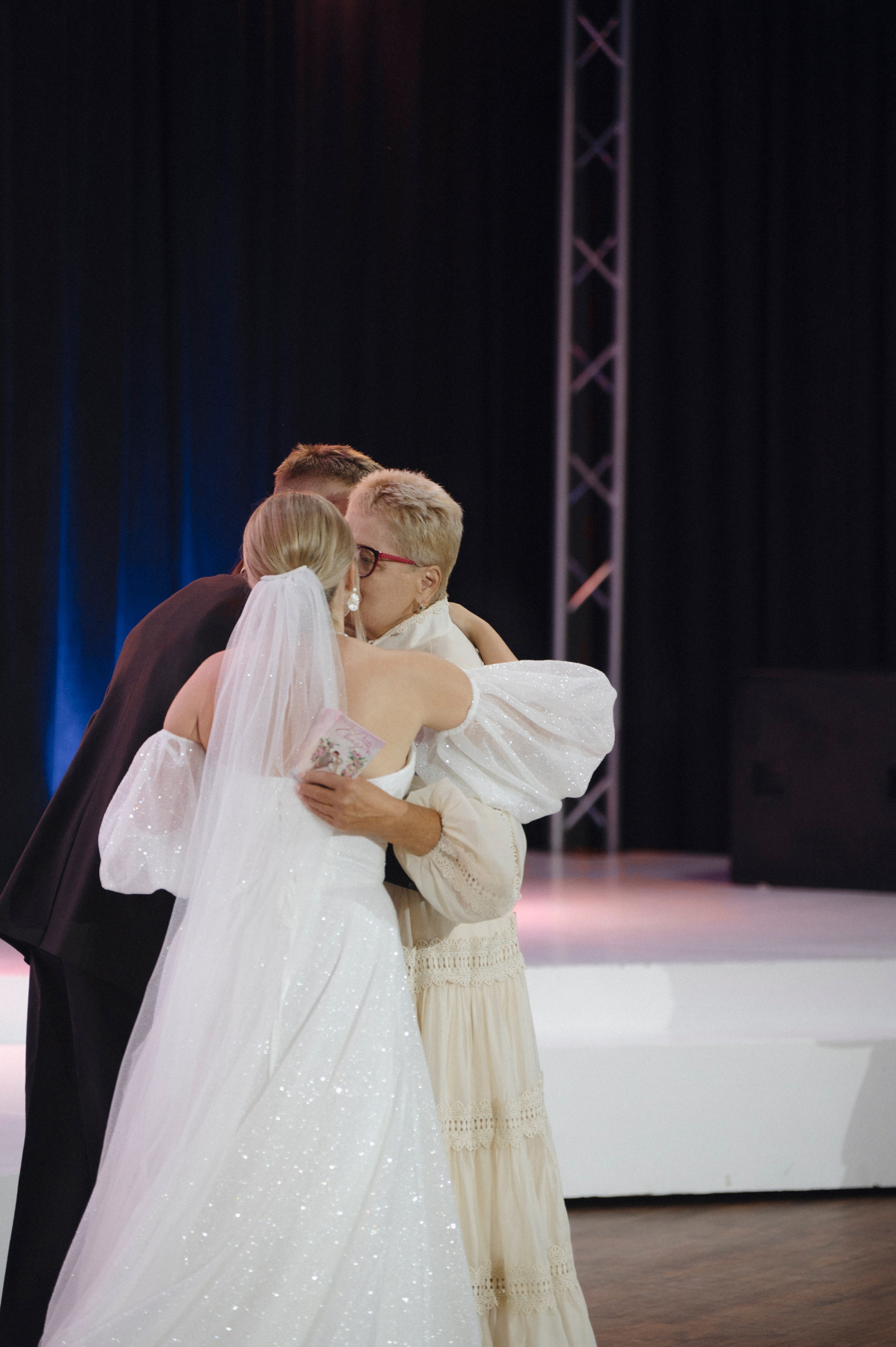 25.08.25. Свадебный фотограф во Владивостоке Гарагуля Игорь