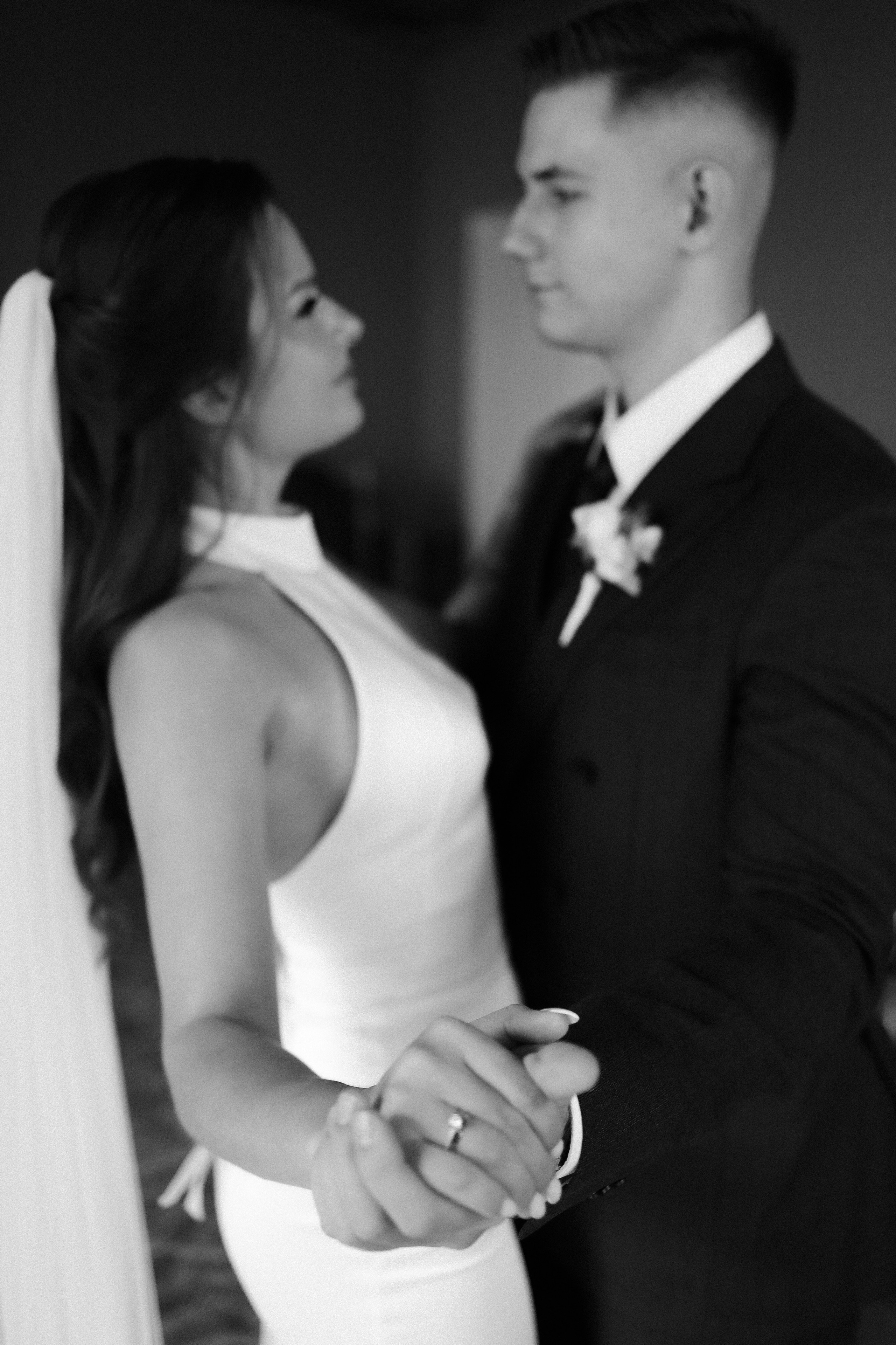 М. + В. Таганский загс, студийная лавстори. Семейный и lovestory фотограф в Москве Светлана Коняхина