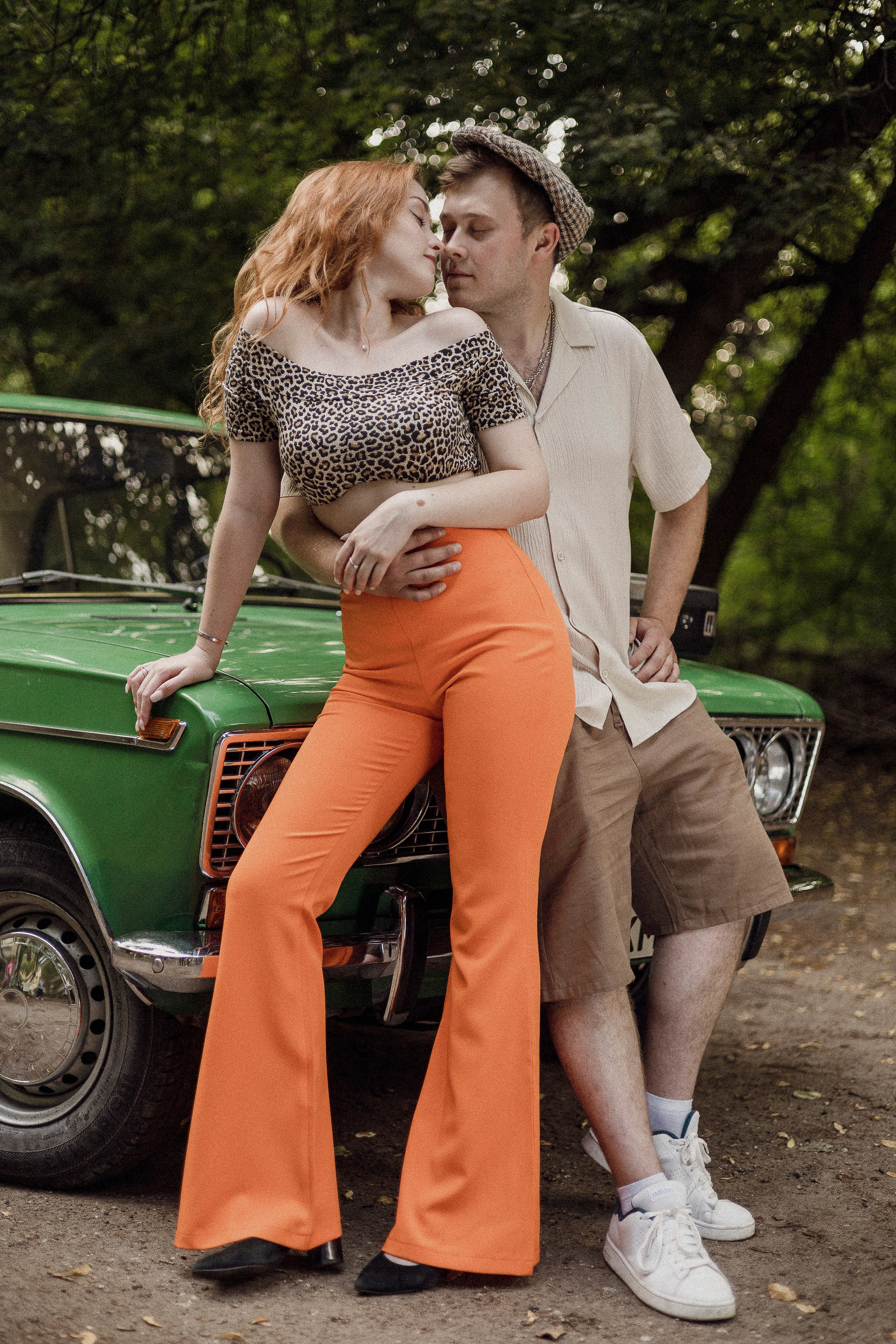 — Фотосессия в стиле 90-х