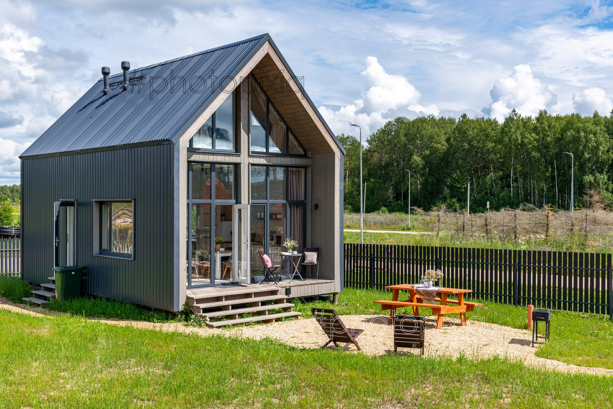 Съёмка барнхауса в Этномире для аренды. Интерьерная съёмка и виртуальные туры — Интерьерный фотограф Кузнецов Сергей (photopixiq)