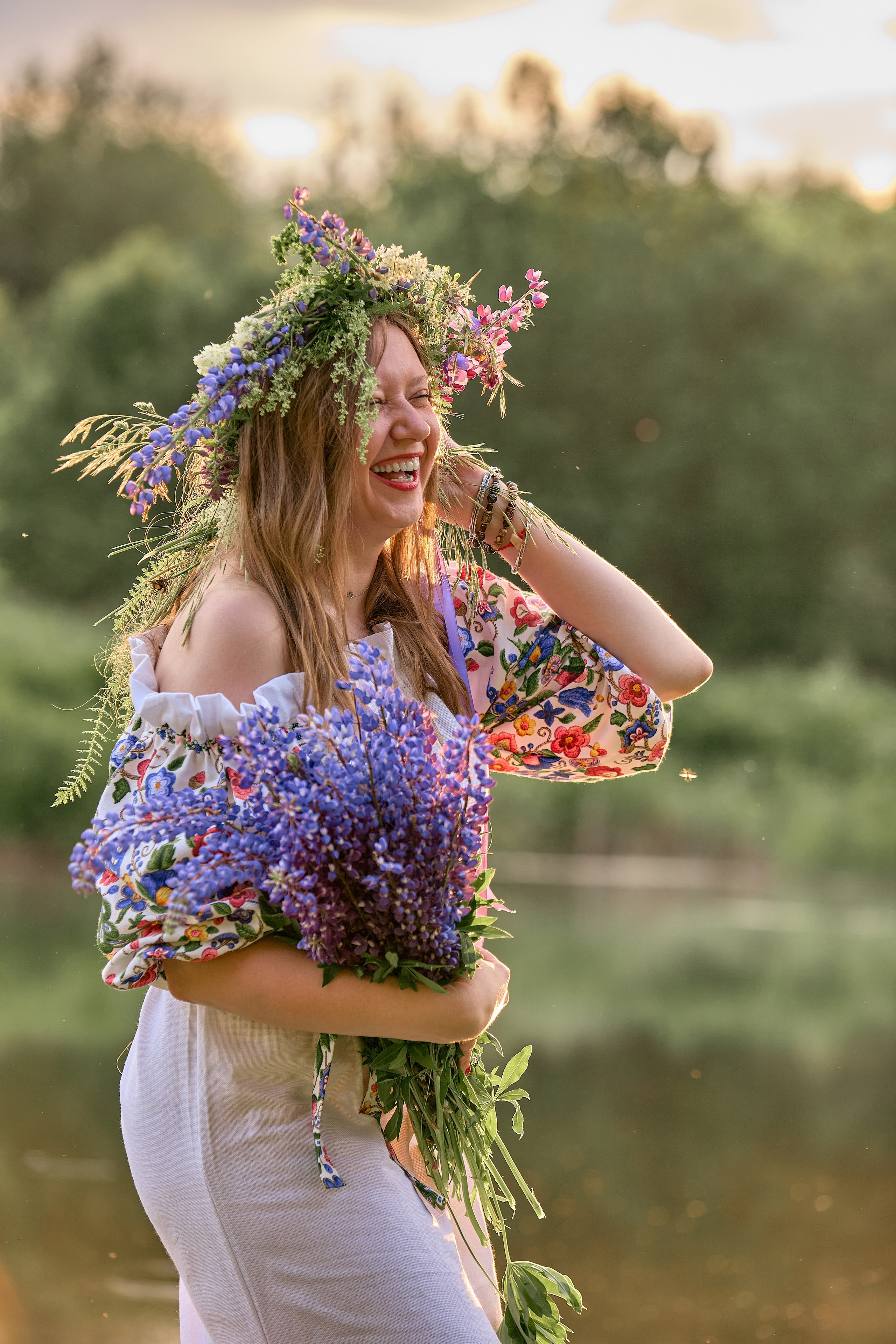 Фотосессия в роще для группы девушек. Фотограф в Дивеево