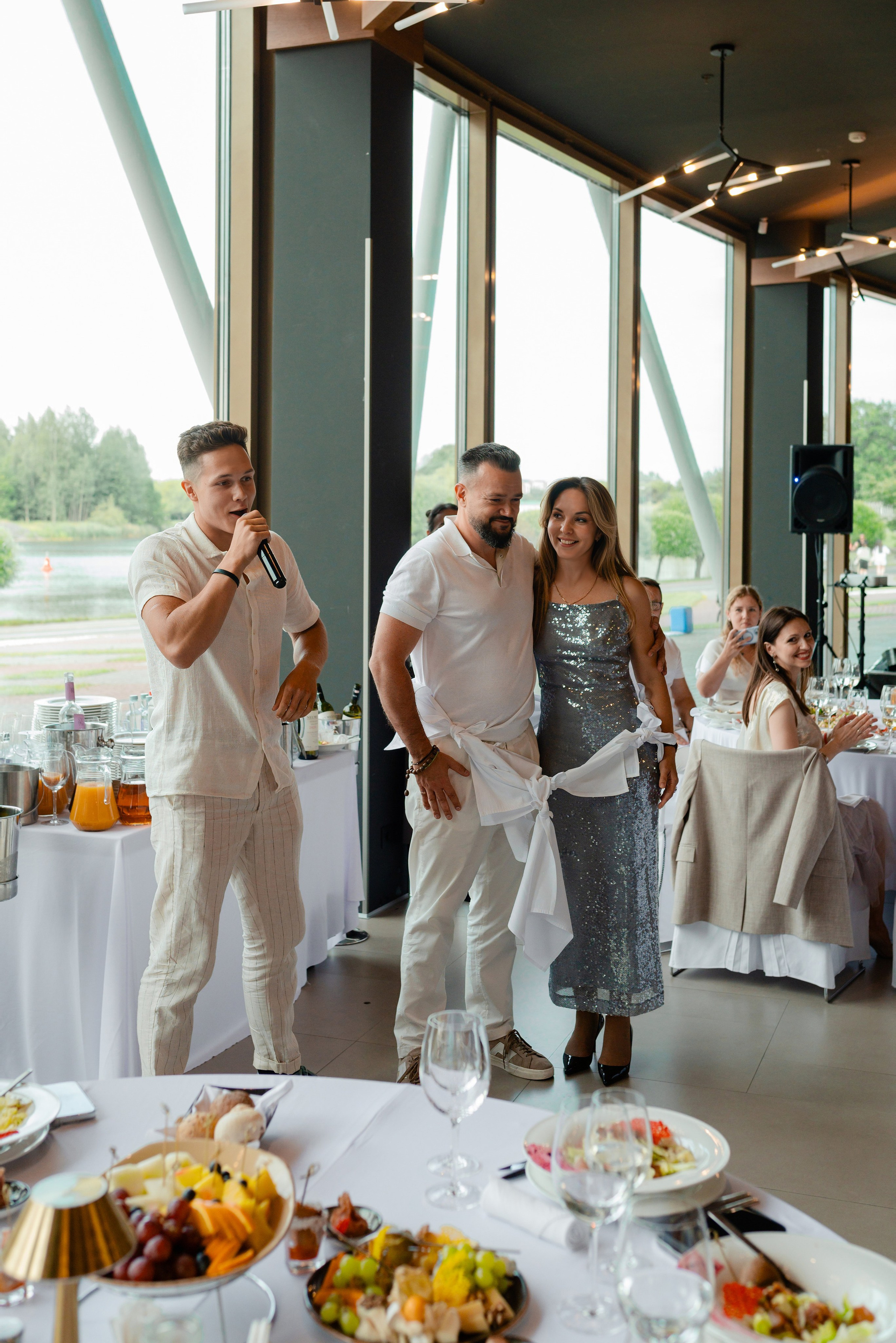 Ирина и Денис. 20 лет спустя. Свадебный фотограф в городе Минск Крохмалюк Анна