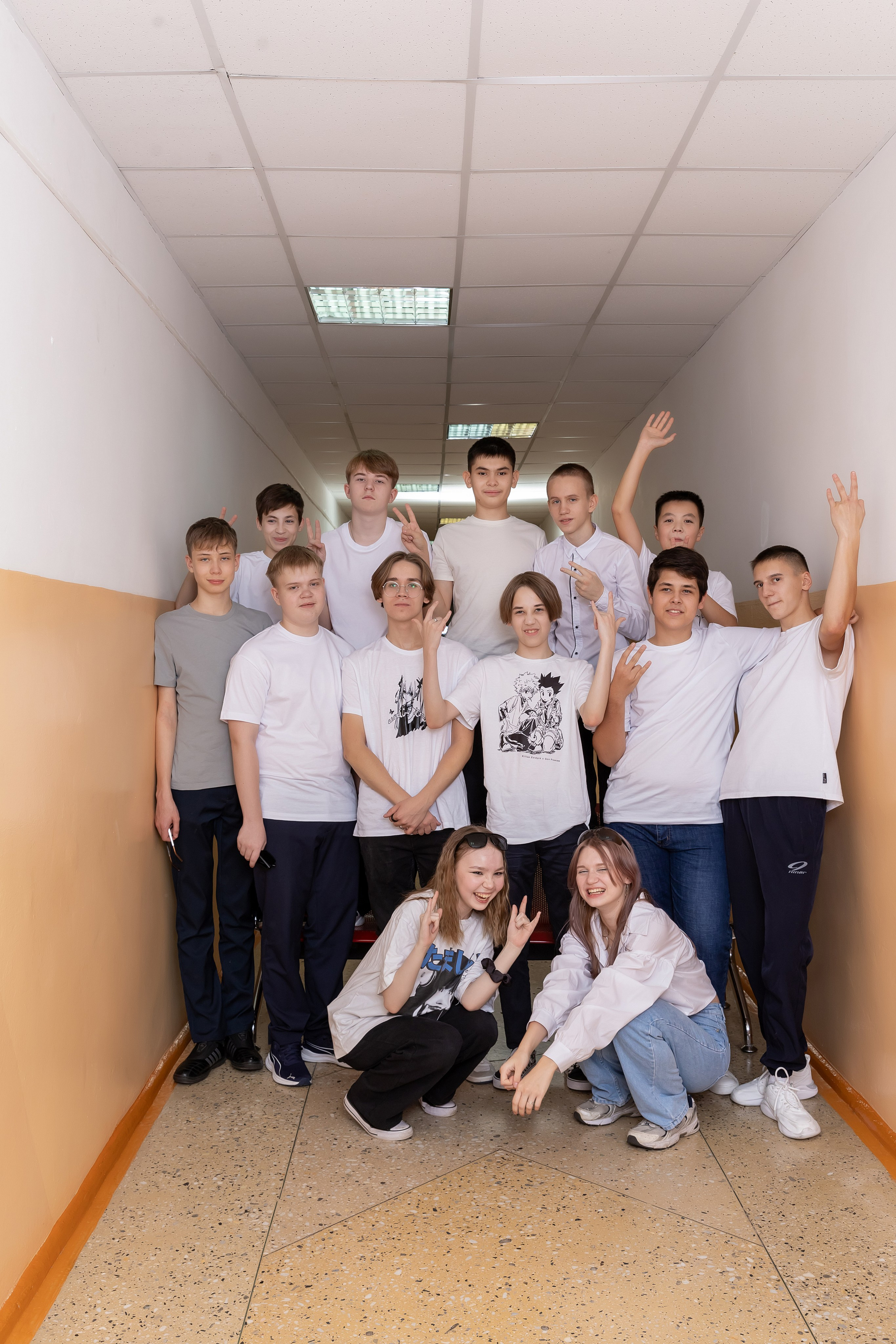 Примеры фото СТАРШИЕ КЛАССЫ. Фотограф Радужный ХМАО, Школьный фотограф, семейный фотограф, выпускной альбом