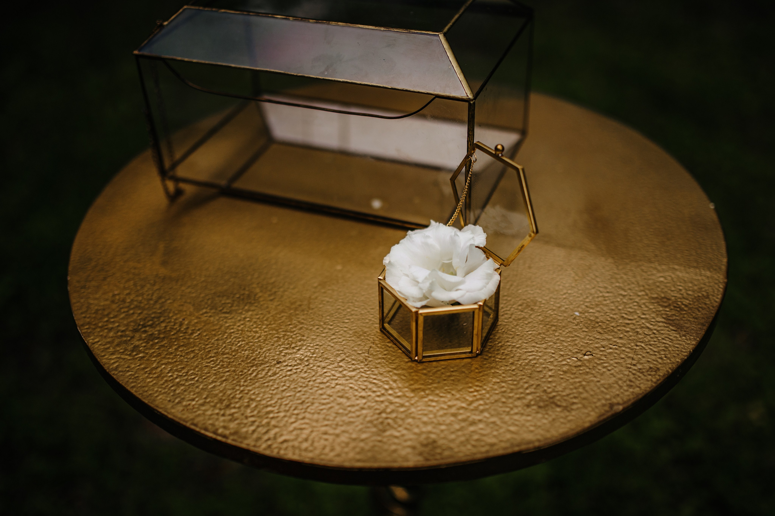 Съёмка свадебного декора. 100-й пруд. Свадебный фотограф Константинова Елена