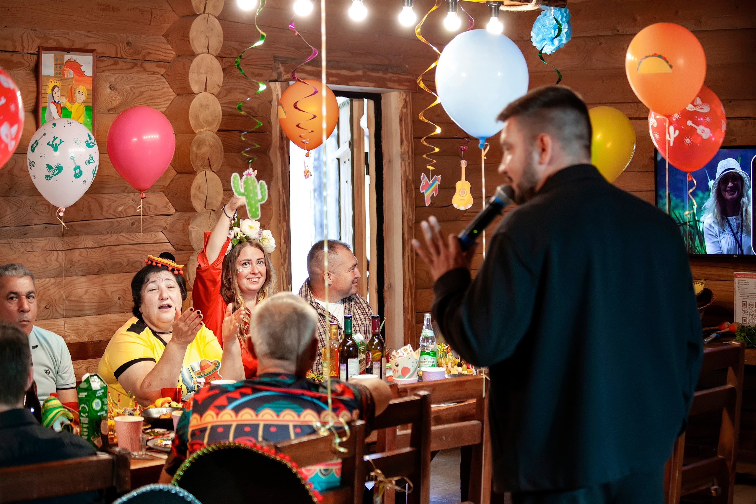 Репортажная съёмка юбилея в мексиканском стиле. Фотограф в Ульяновске Наталья Янкаускене