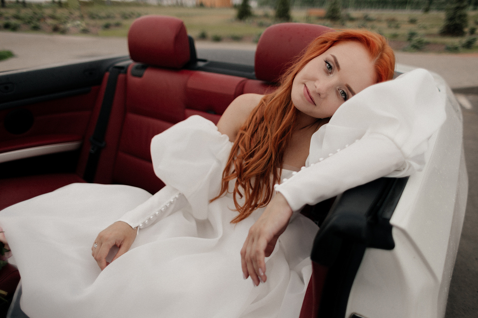 Прогулка на кабриолете Ульяна и Миша. Свадебный фотограф в Нижнем Новгороде Генеральская Ира