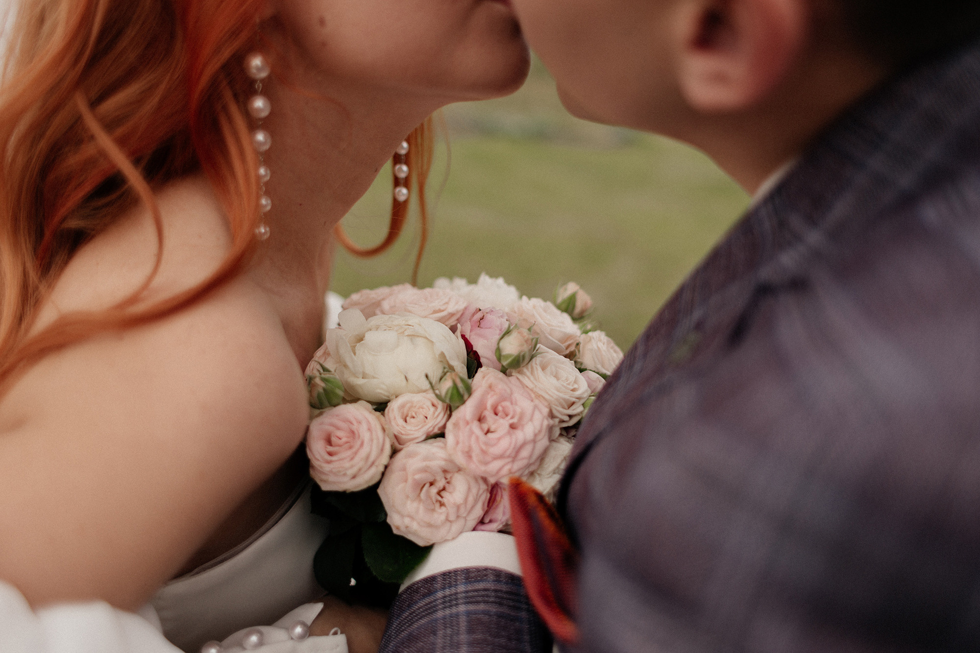 Прогулка на кабриолете Ульяна и Миша. Свадебный фотограф в Нижнем Новгороде Генеральская Ира