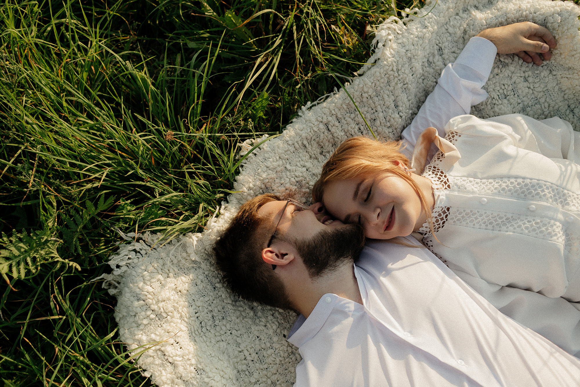 Лайфстайл свадебная фотосессия - путешествие к Горьковскому морю. Свадебный фотограф в Нижнем Новгороде Генеральская Ира