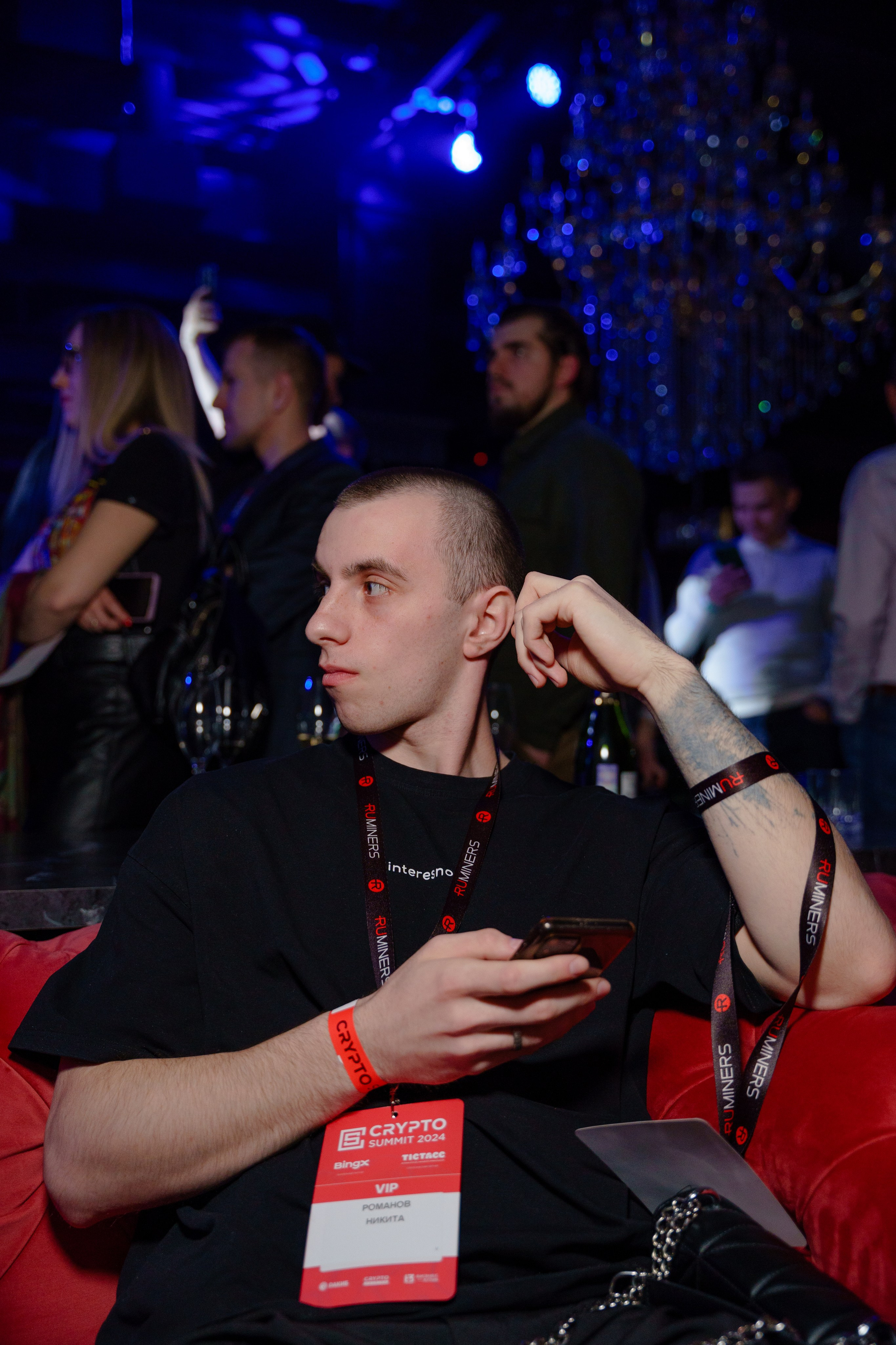 Crypto Summit 2024 After Party в SMOKE DOG. Репортажный фотограф Москва Сергей Дружинин