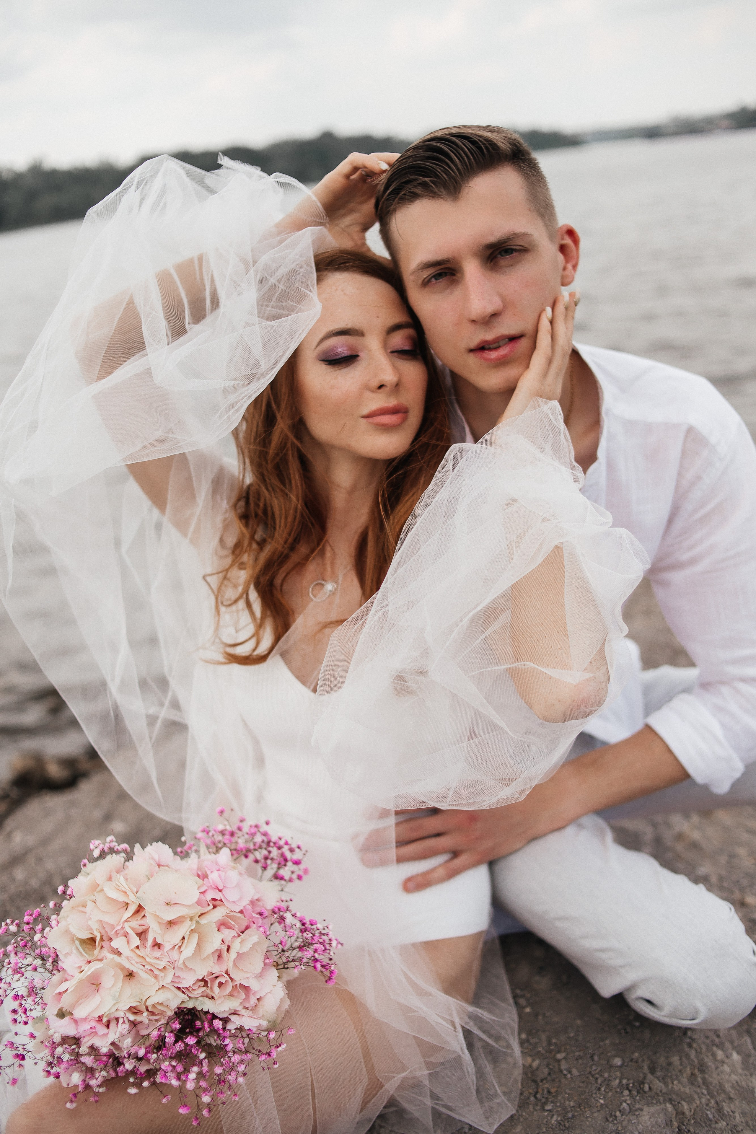 Не классическая на берегу. Креативный и женский Фотограф Омске Наталья Лебедева