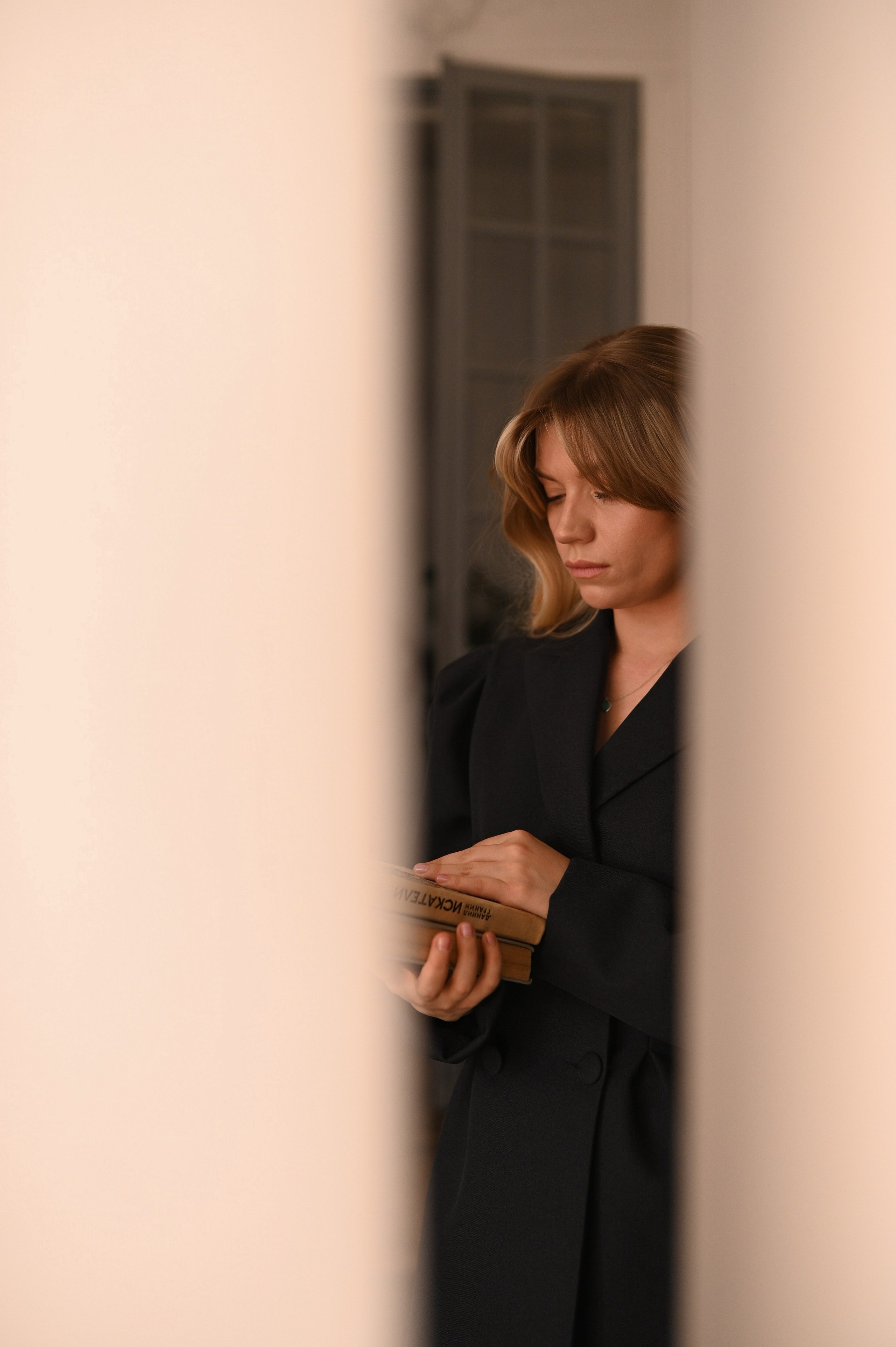 Женский портрет в студии. Семейный и детский фотограф в Москве Анна Оськина