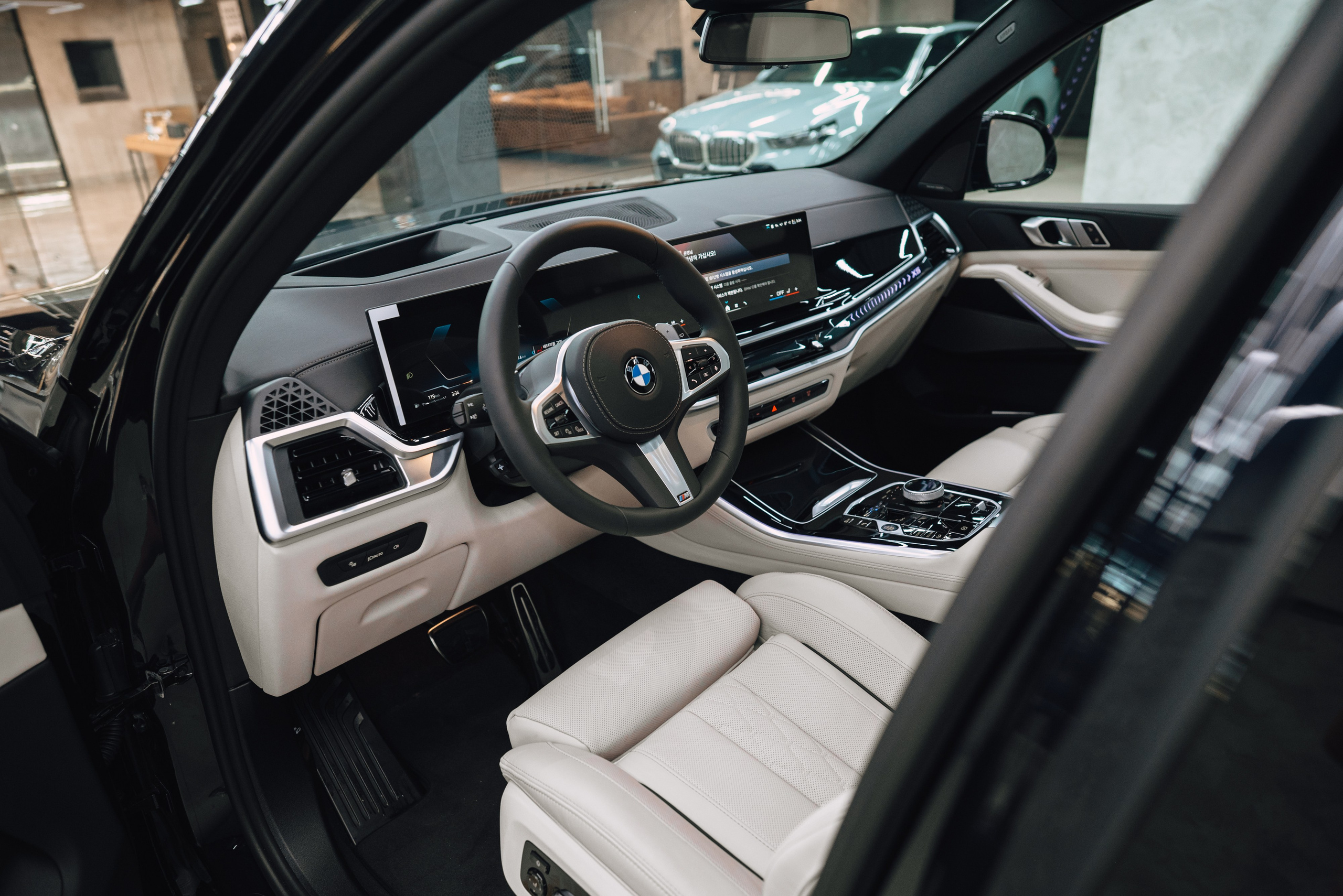 BMW X5 40I. DeLorein