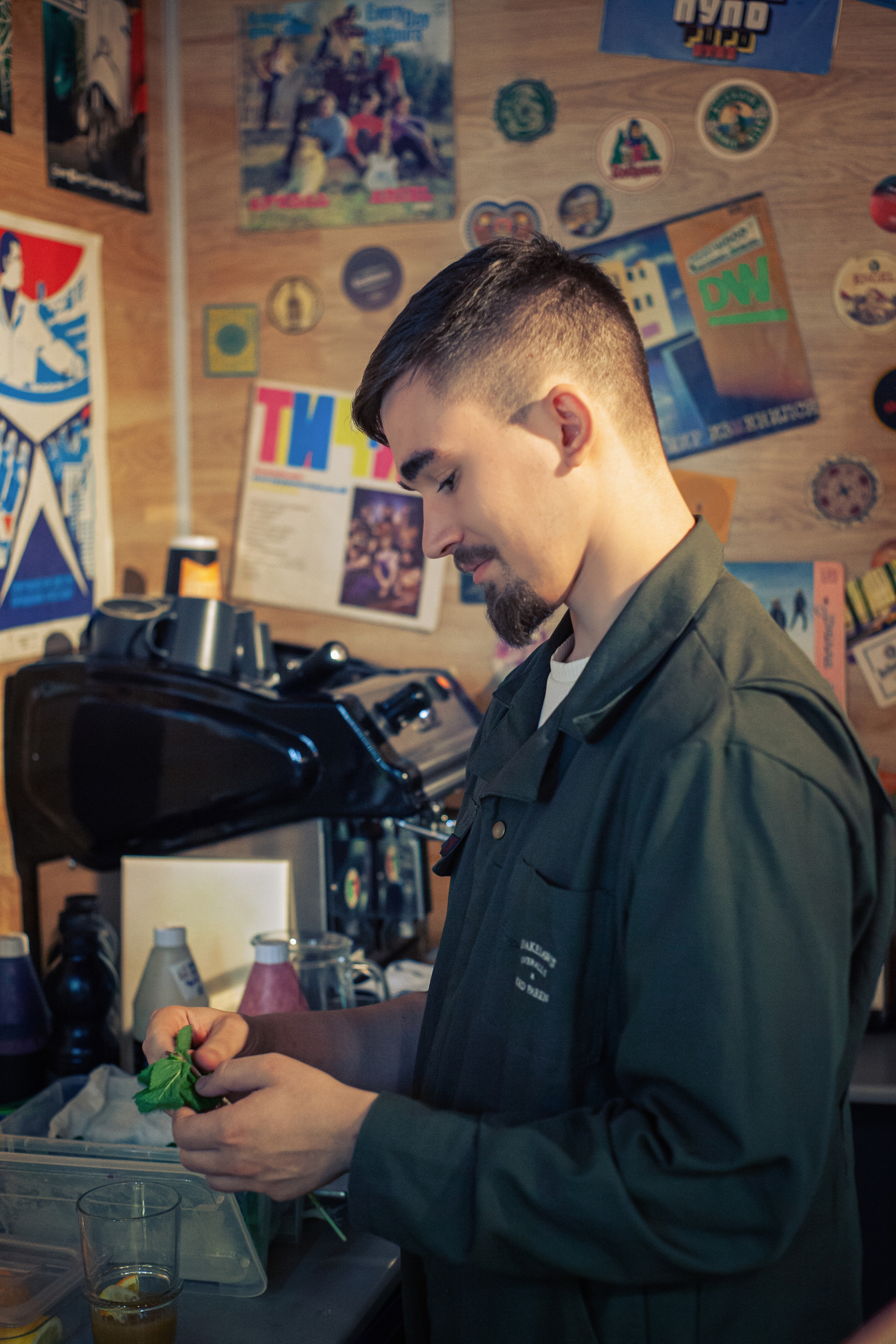 Съемка в кафе