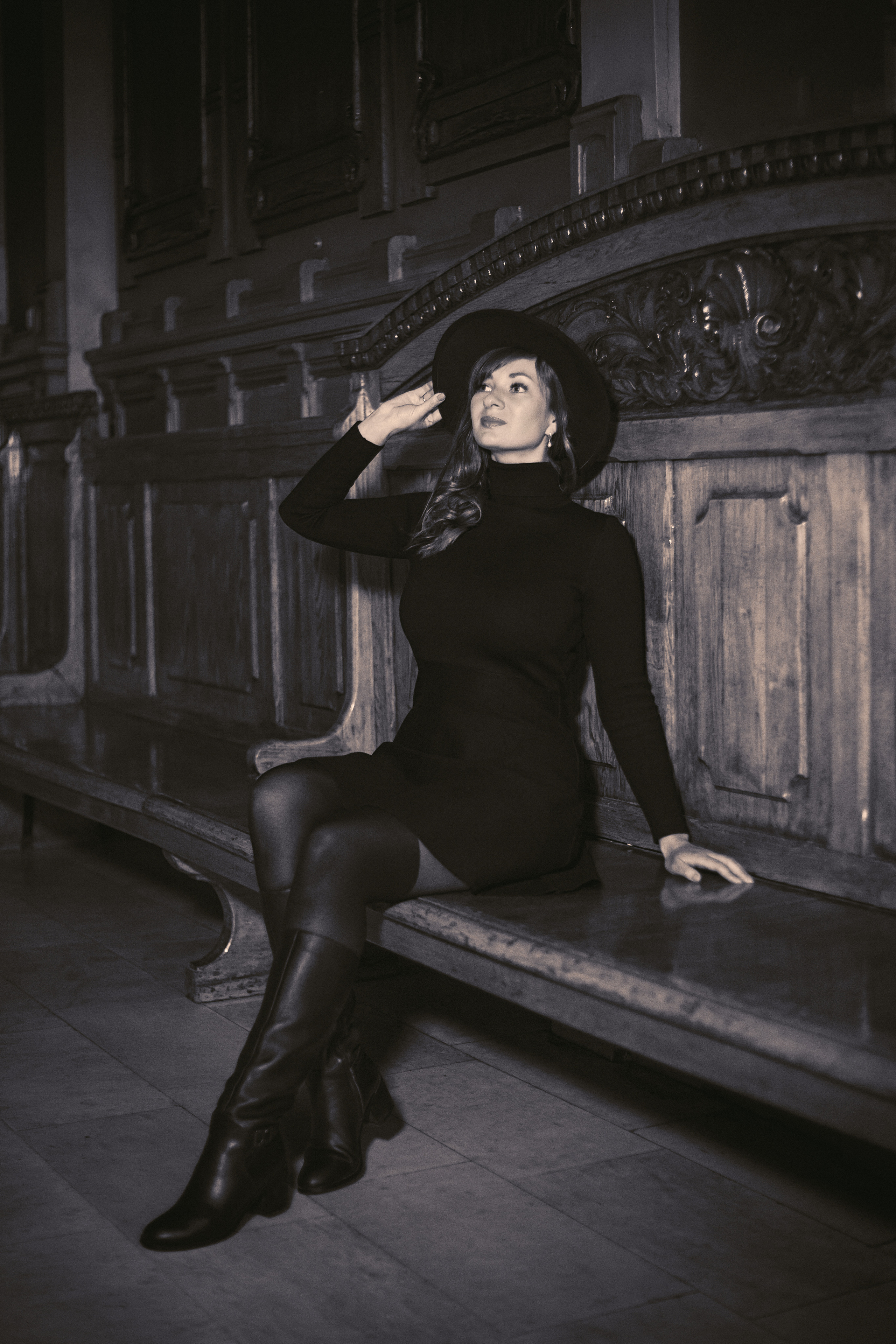 Фотосессия на Витебском вокзале для Назы и Татьяны. Фотограф в Санкт — Петербурге Валерий Гаухман