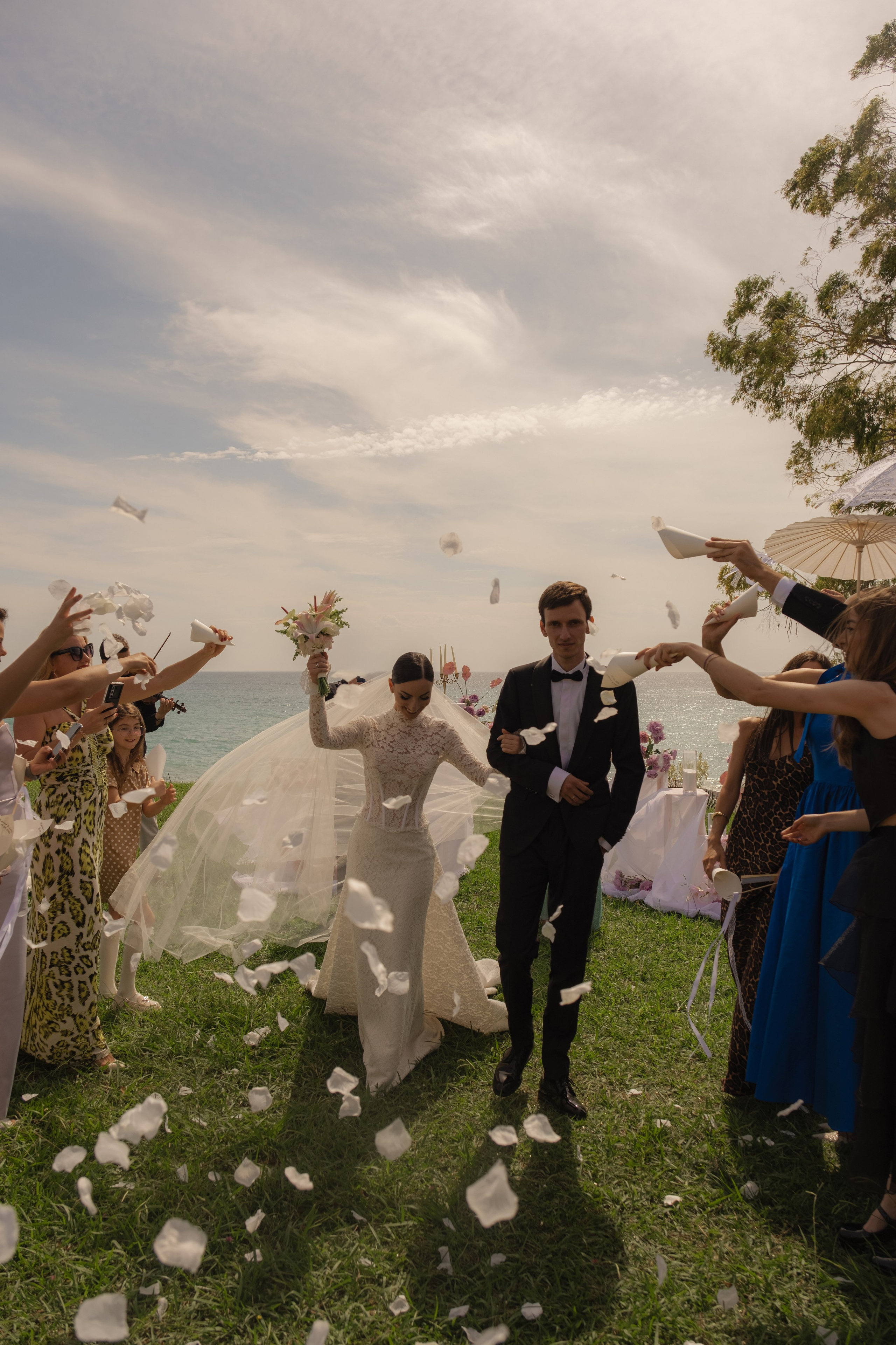 Abkhazia: Lola&Kemal. Сентиментальная свадебная фотография